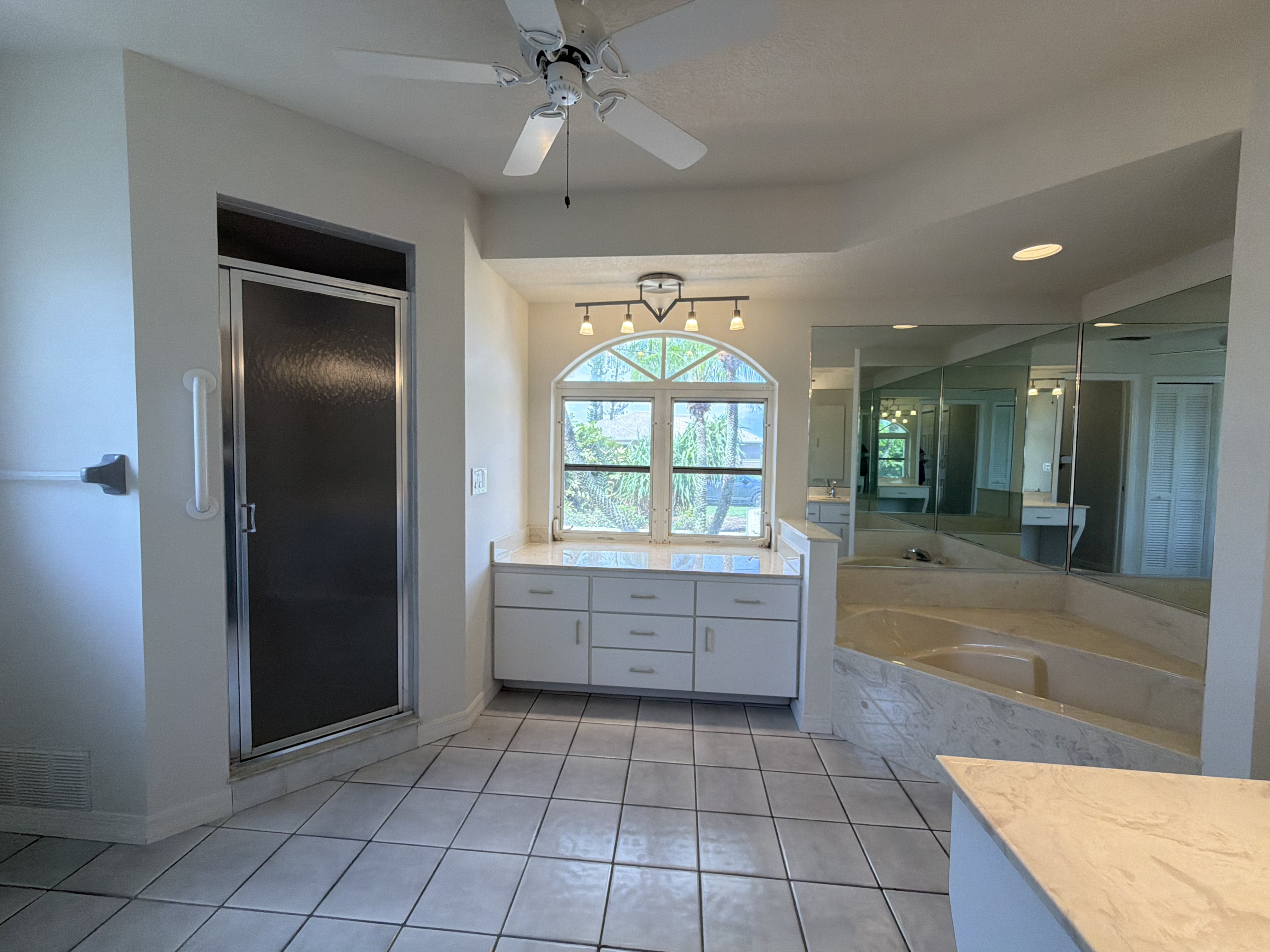 Photo 13 of 48 of 7 Bunker Rd, Rotonda West, FL