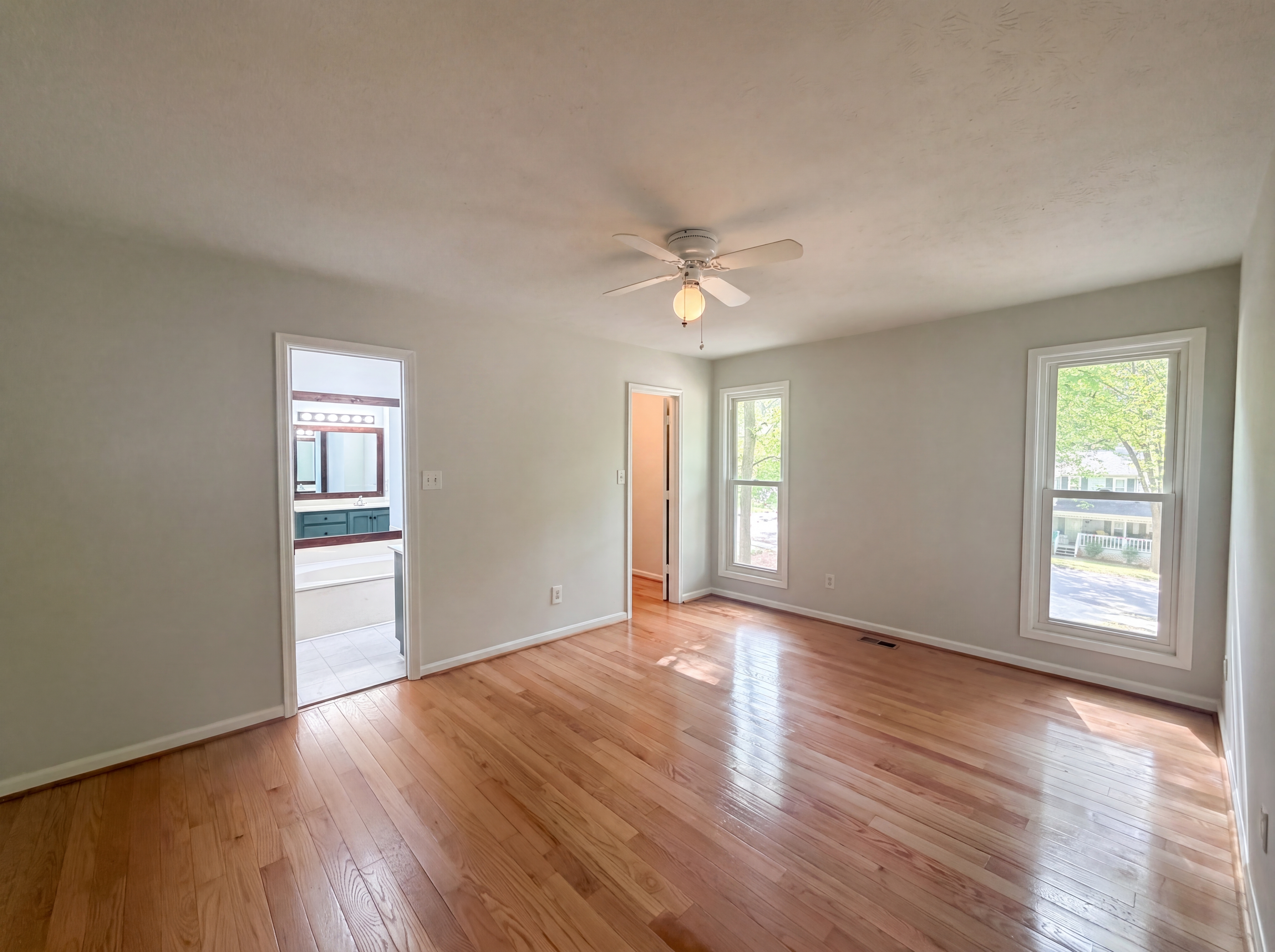 Photo 4 of 24 of 3143 Chase Ct SW, Marietta, GA