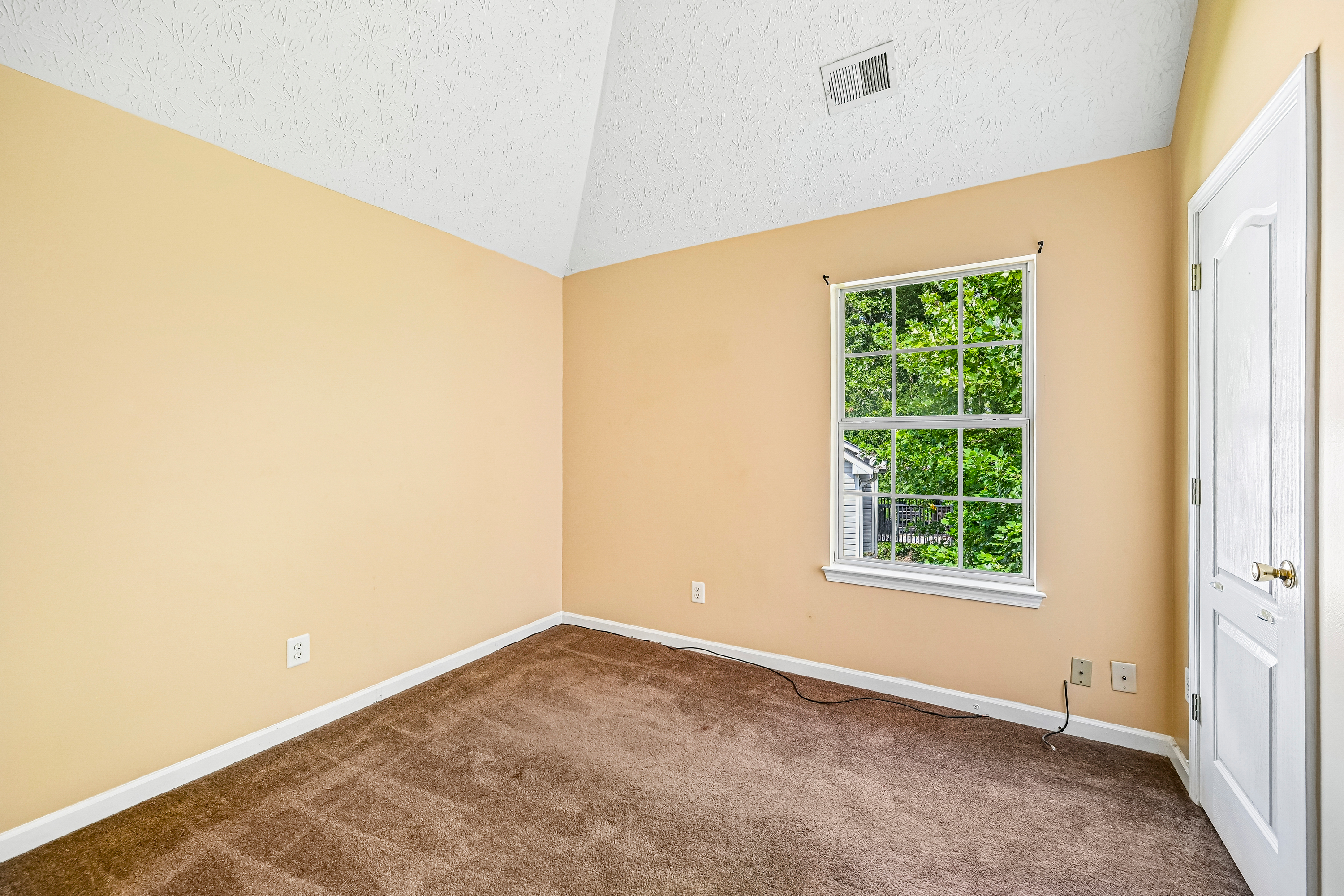 Photo 38 of 44 of 2083 Dylan Ct, Ellenwood, GA