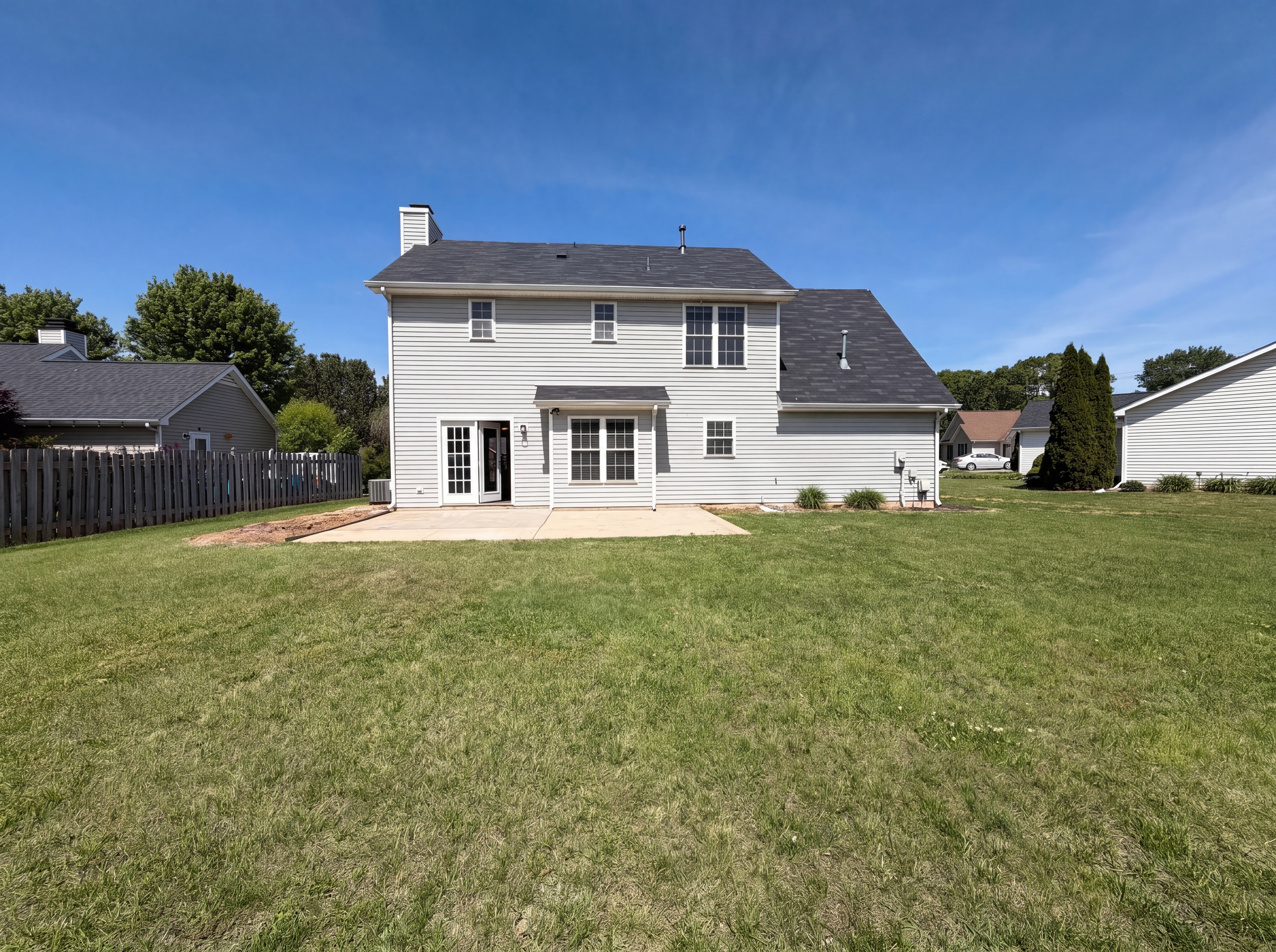 Photo 5 of 17 of 135 Brookgreen Ct, Kernersville, NC