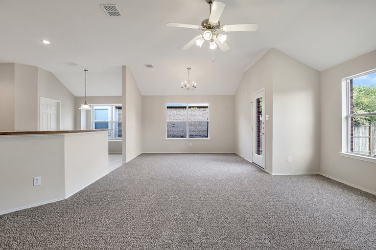 Photo 20 of 25 - 4844 Ambrosia Dr, Fort Worth, TX 76244
