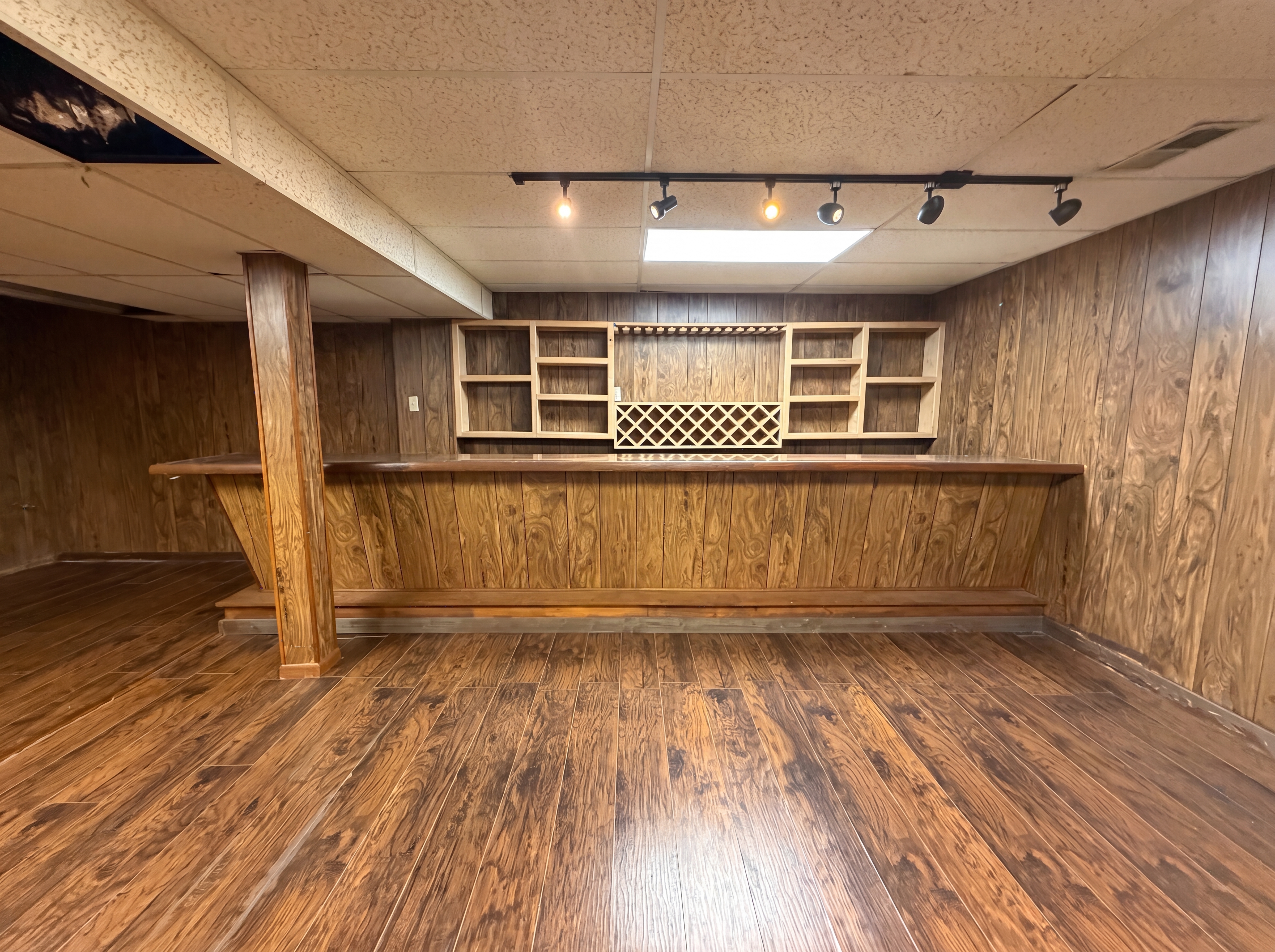 Photo 22 of 27 of 3115 33rd St SW, Birmingham, AL