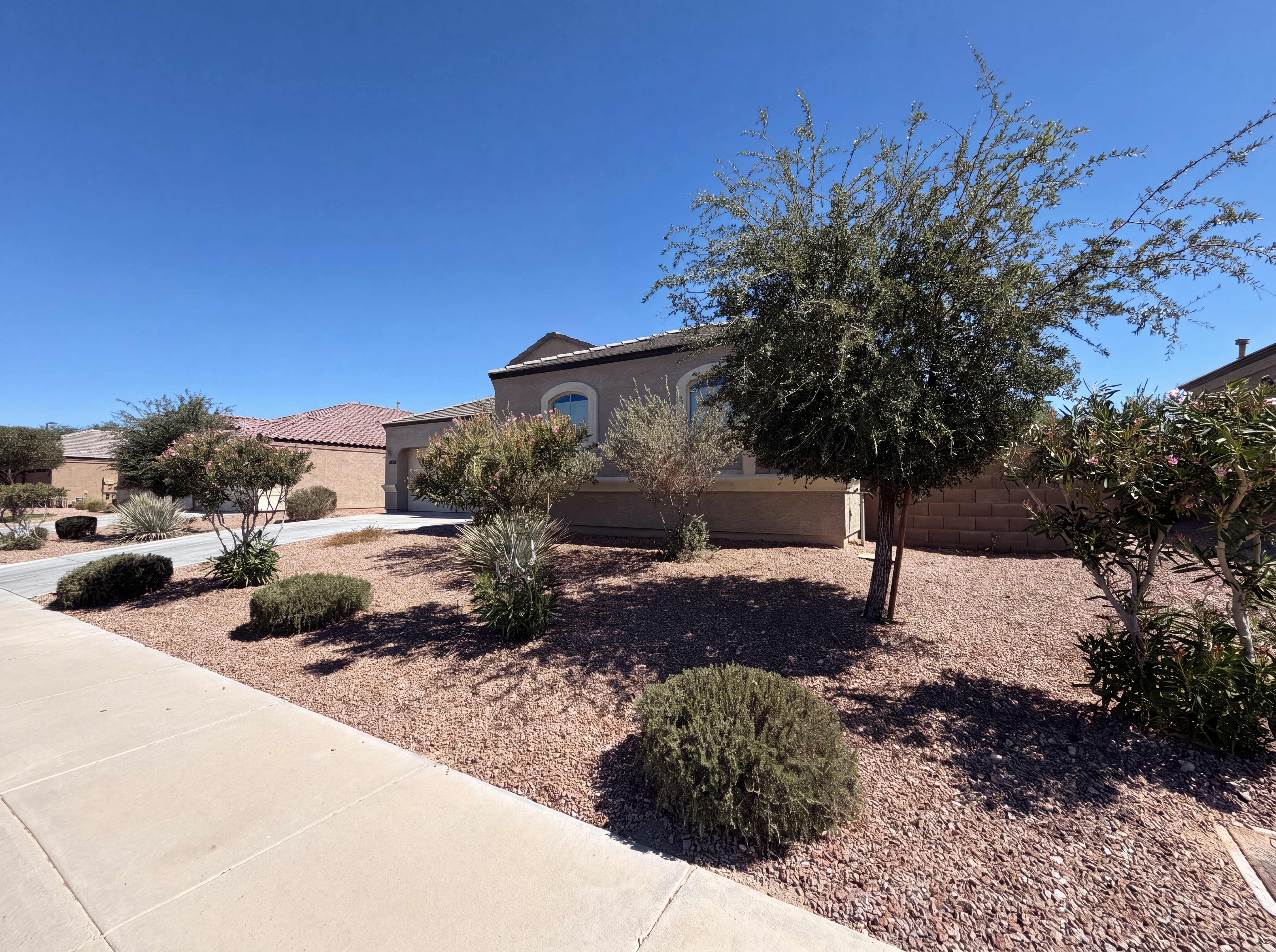 Photo 34 of 38 of 30568 W Clarendon Ave, Buckeye, AZ