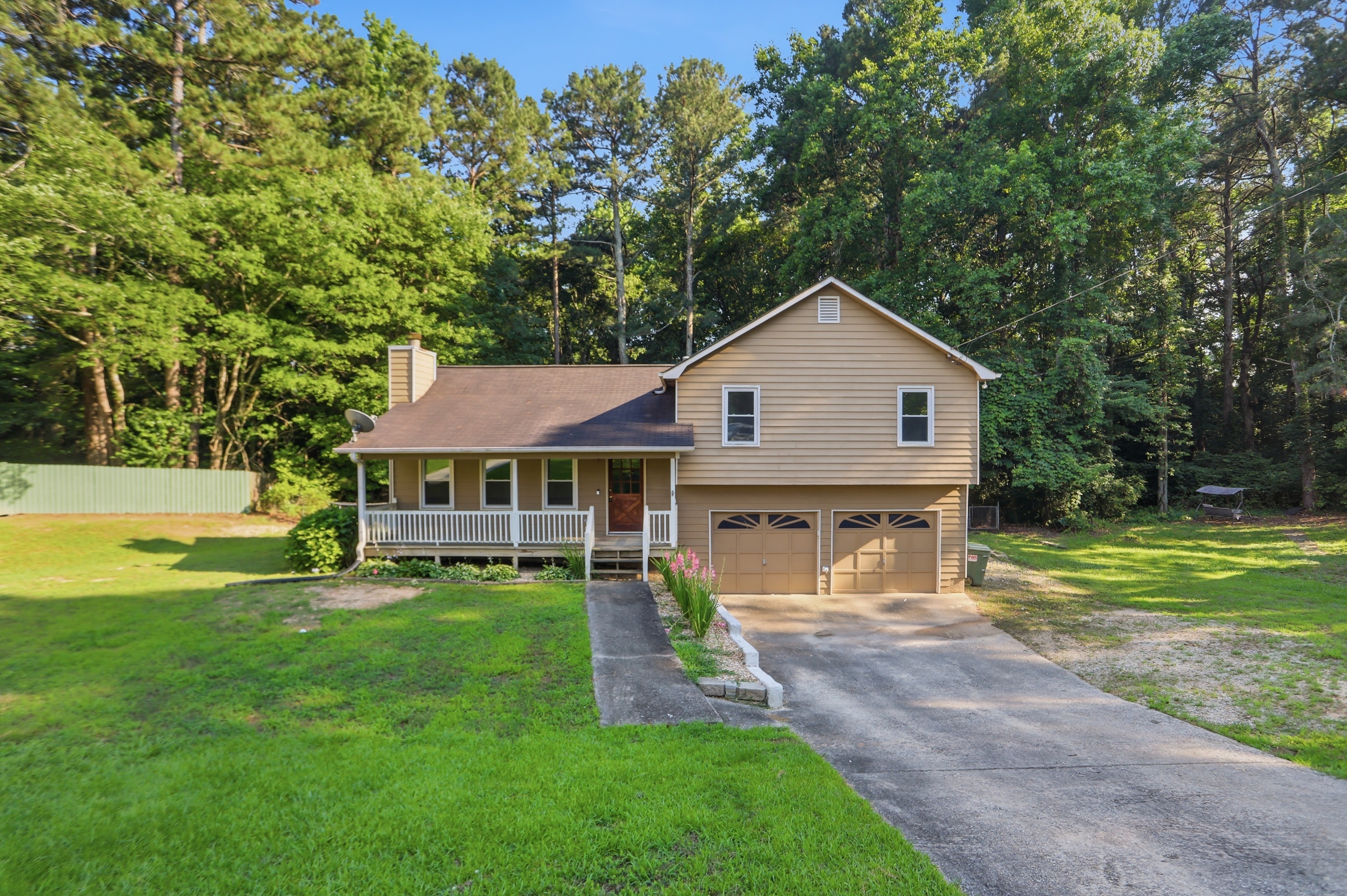 Photo 3 of 33 of 3 Crocker Ln, Hiram, GA