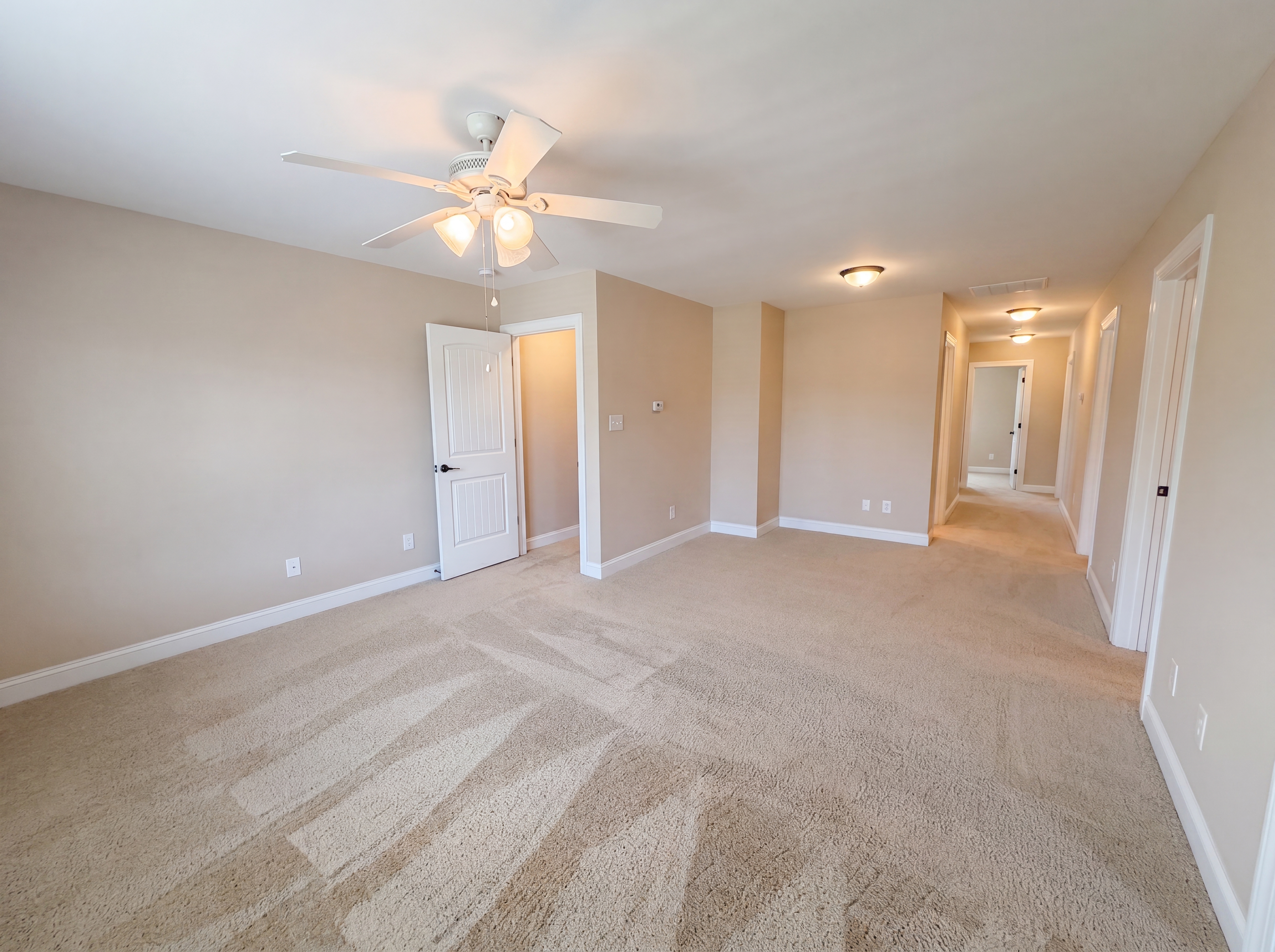 Photo 7 of 18 of 1102 Lake Michael Way, Mebane, NC