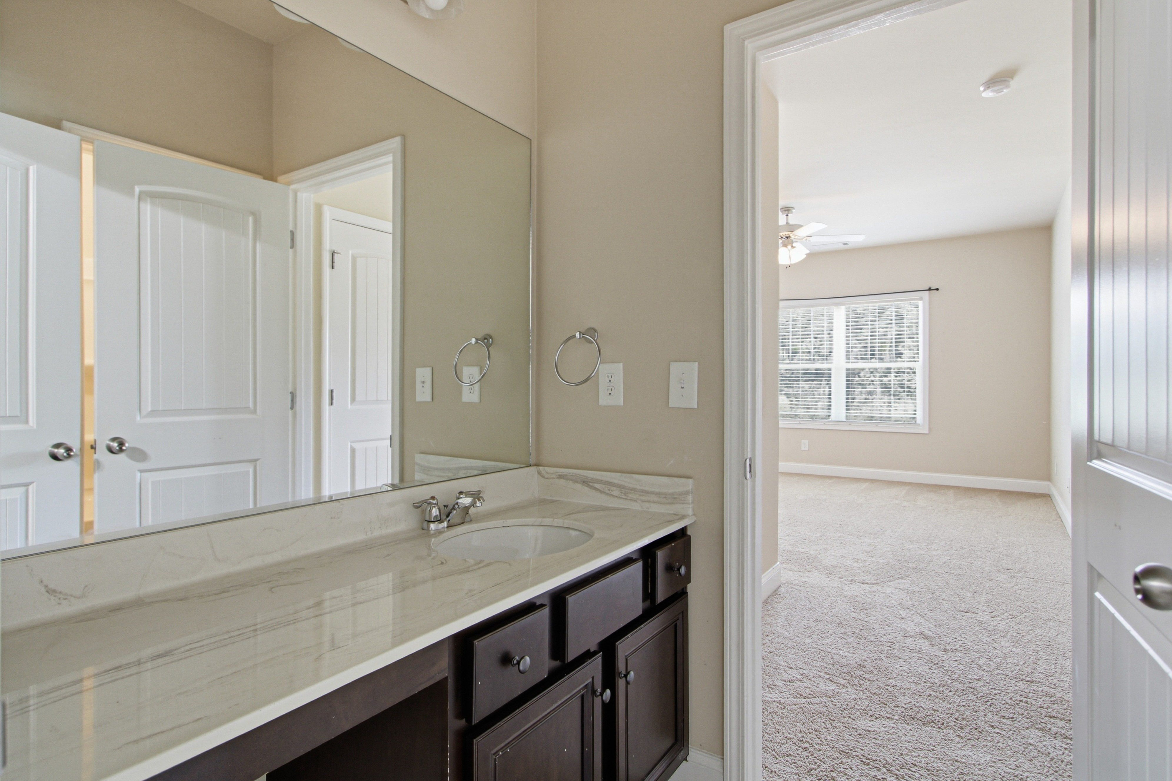 Photo 31 of 41 of 114 Madison St, Canton, GA
