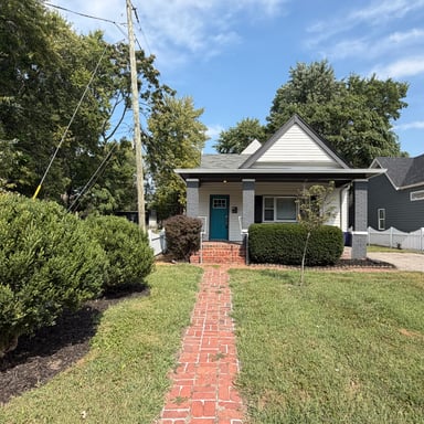 Property photo 1 of 1230 E Pleasant Run Parkway North Dr