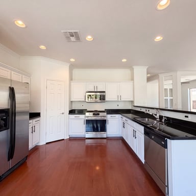 Property photo 2 of 3684 S Danielson Way