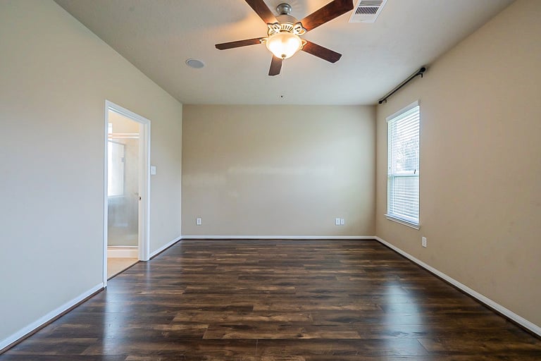 Photo 14 of 24 - 24627 Colonial Maple Dr, Katy, TX 77493