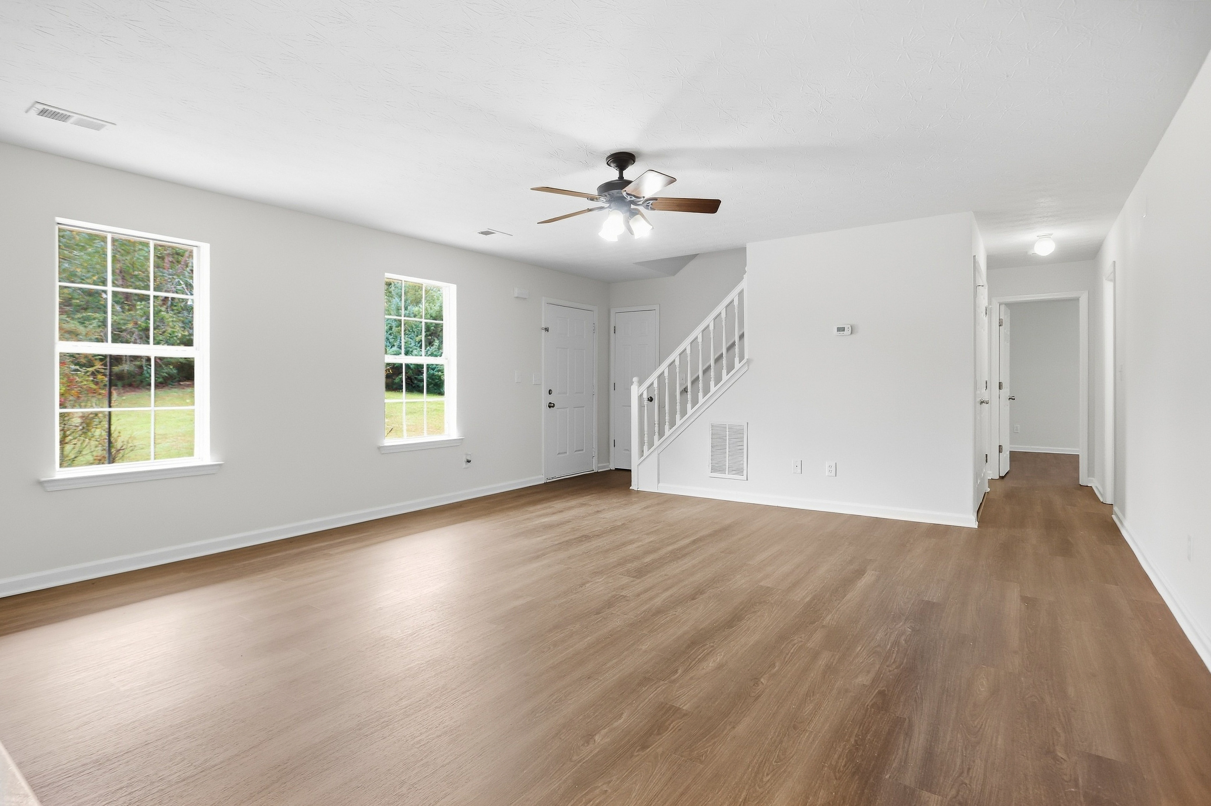 Photo 4 of 37 of 310 Kaden Ct, McDonough, GA