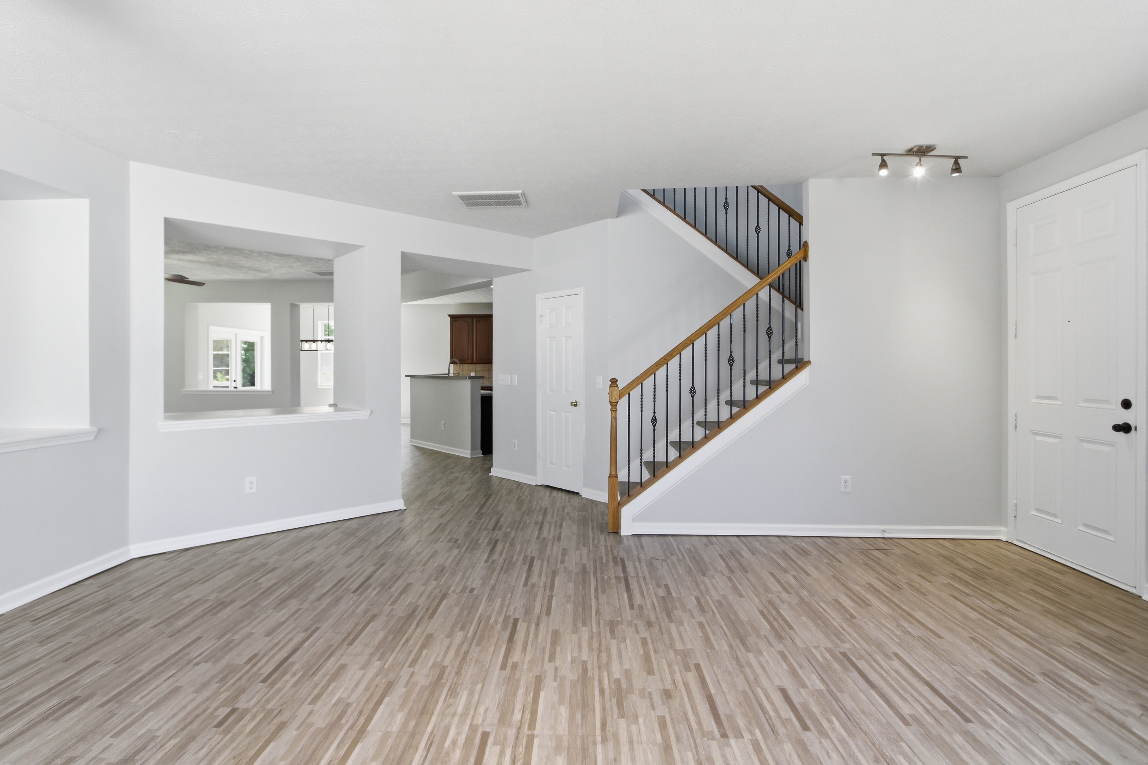 Photo 6 of 42 of 156 Branch Valley Way, Dallas, GA