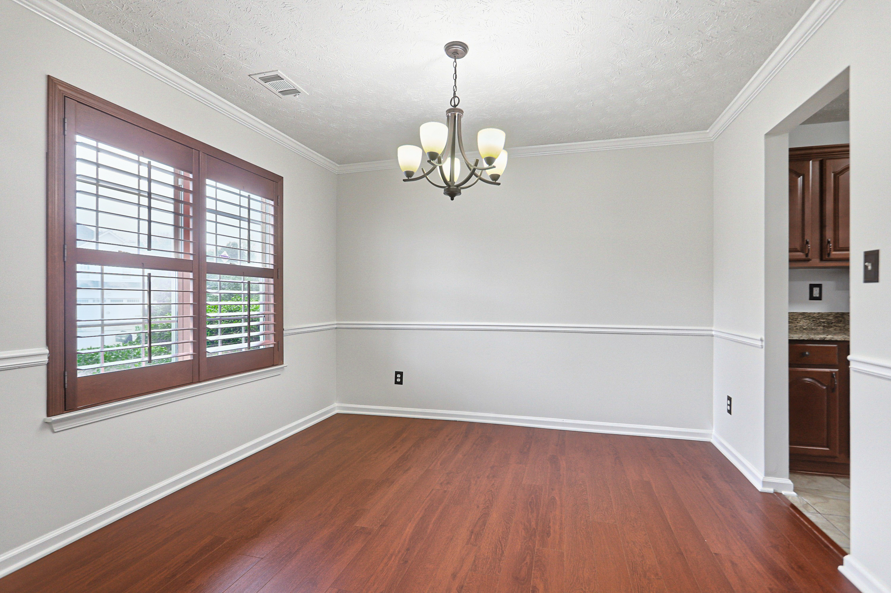 Photo 13 of 41 of 5713 Mill View Way, Lithonia, GA