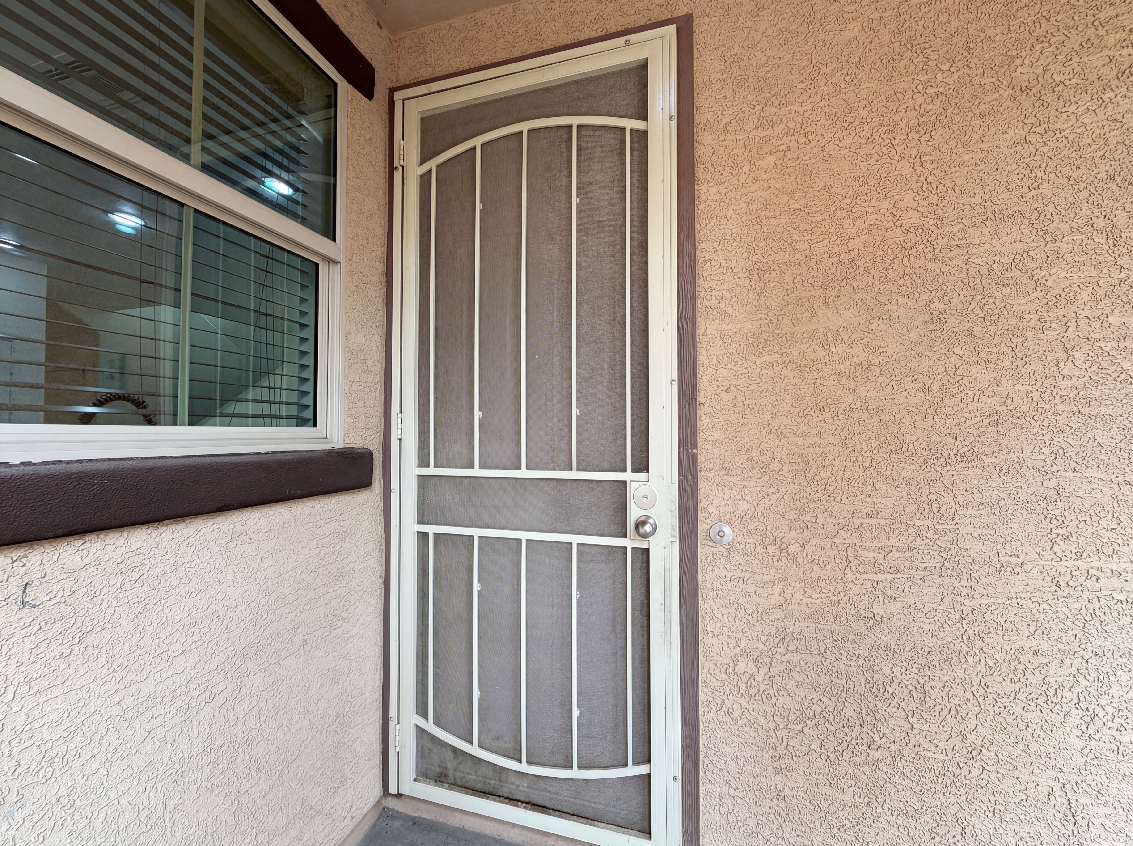 Photo 20 of 24 of 2739 N 73rd Dr, Phoenix, AZ