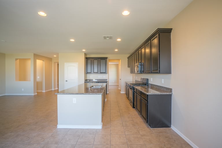 Photo 6 of 30 - 18217 W Montecito Ave, Goodyear, AZ 85395