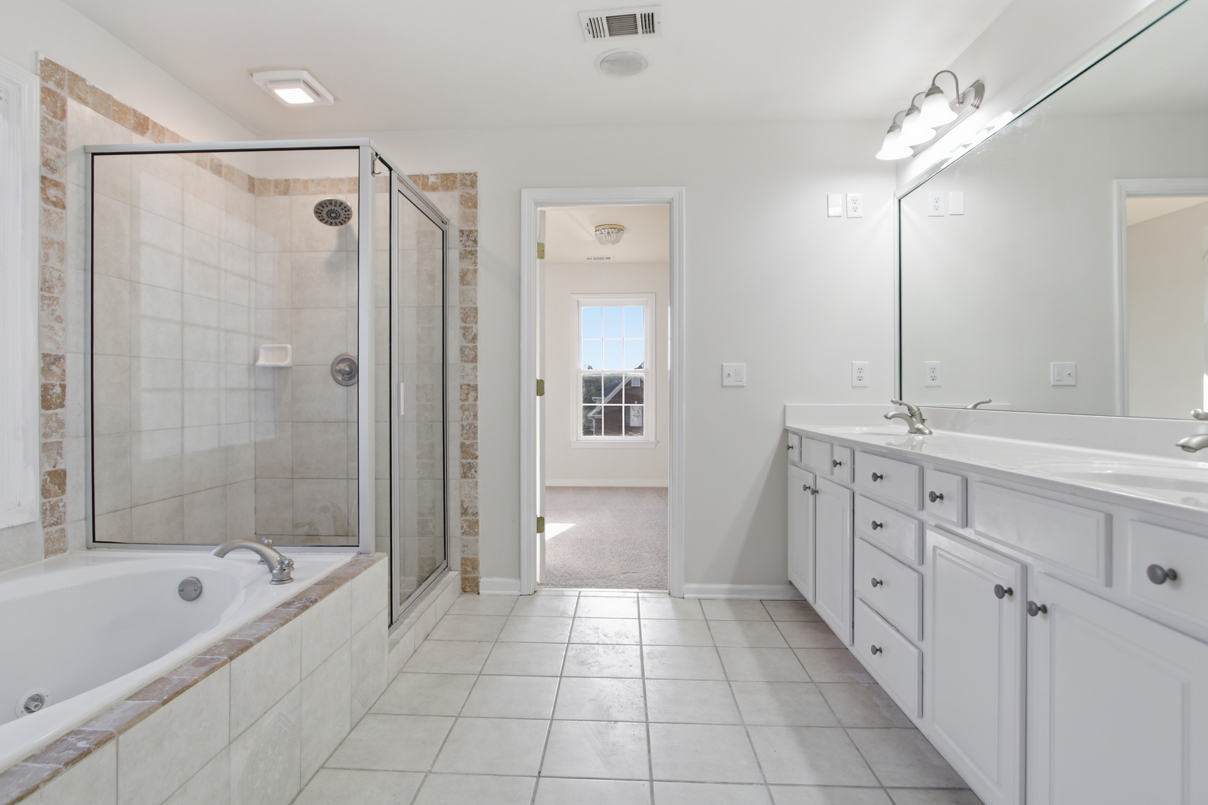 Photo 39 of 61 of 1028 River Forest Pt, Lawrenceville, GA