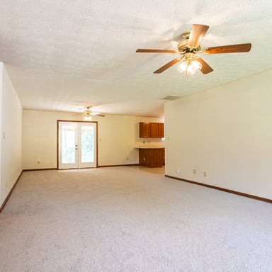 Property photo 2 of 5941 Bridge Garden Rd