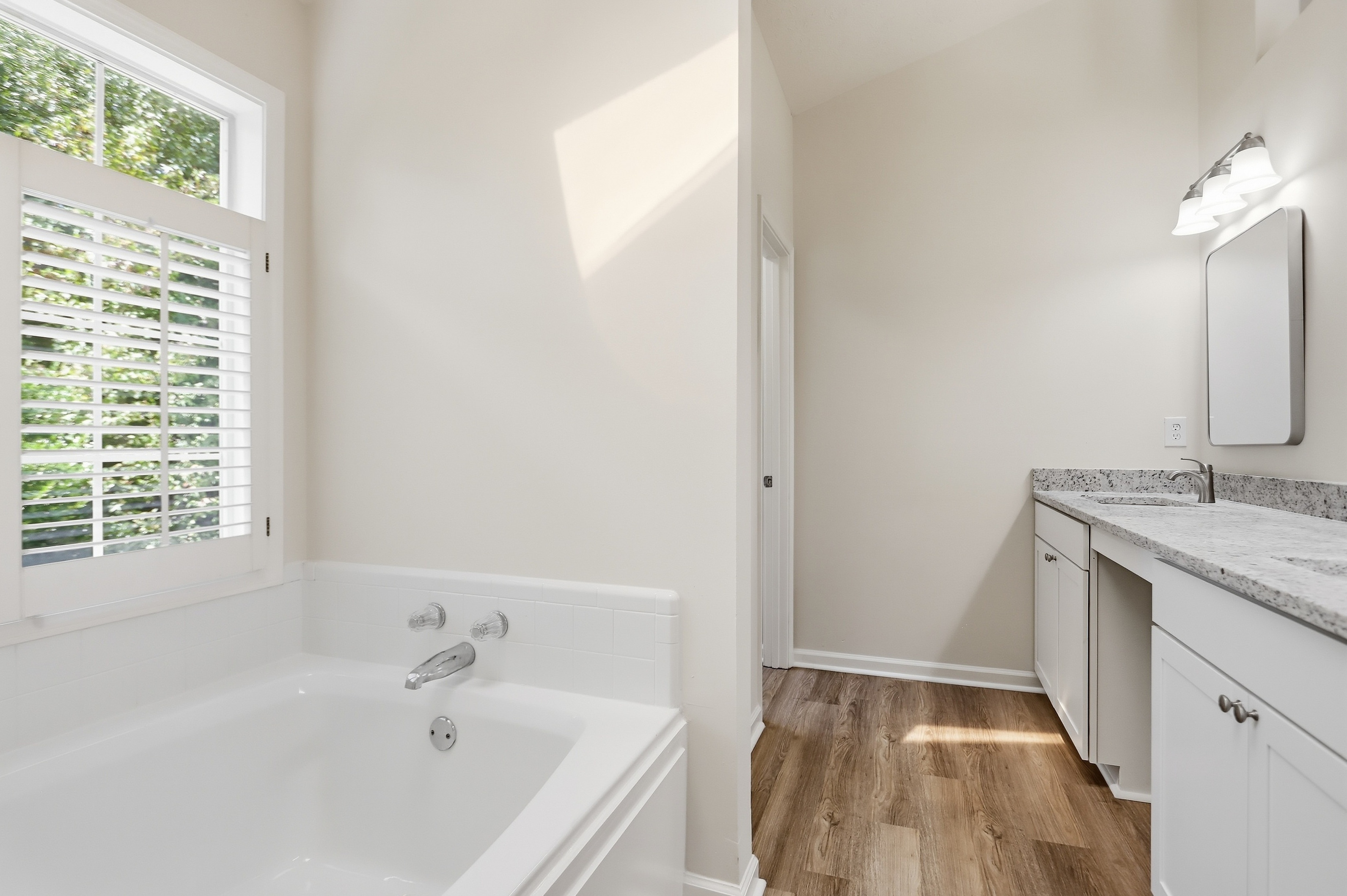 Photo 36 of 46 of 3205 Summit Place Dr, Loganville, GA