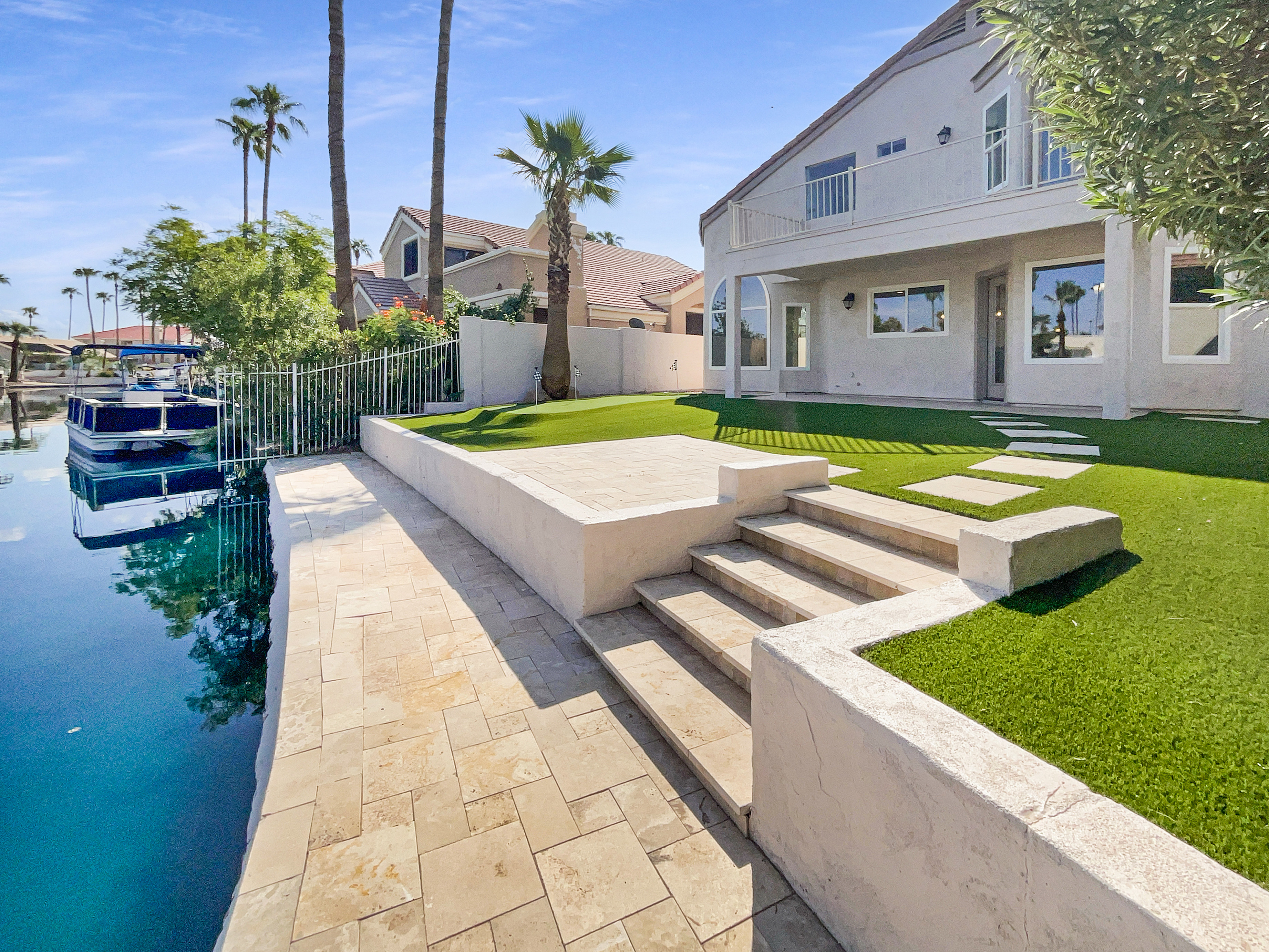 Photo 9 of 30 of 413 S Lake Mirage Dr, Gilbert, AZ