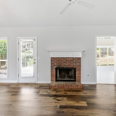 Property photo 3 of 3104 Baker Plantation Ct
