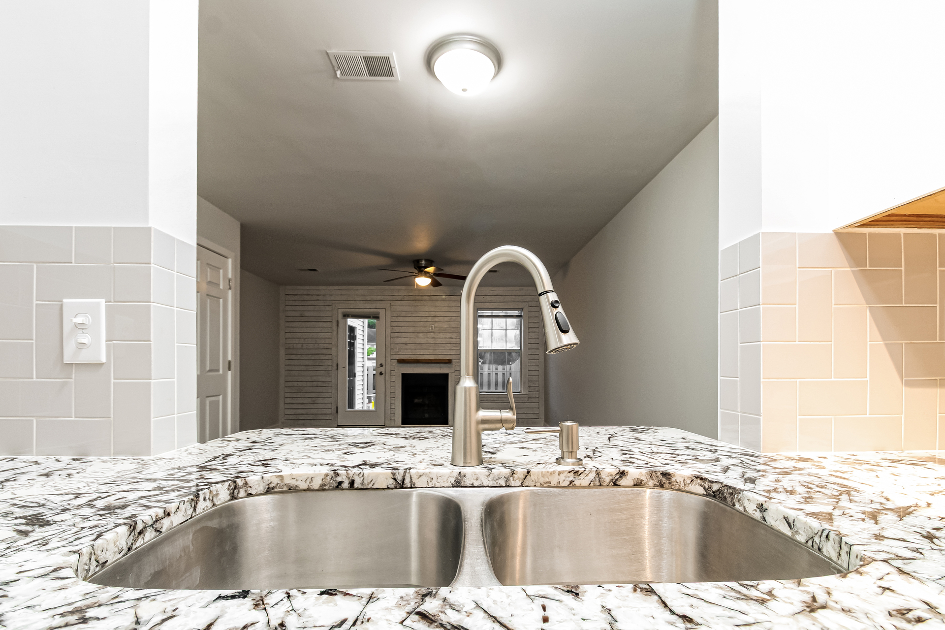 Photo 10 of 22 of 903 Reserve Way, Summerville, SC