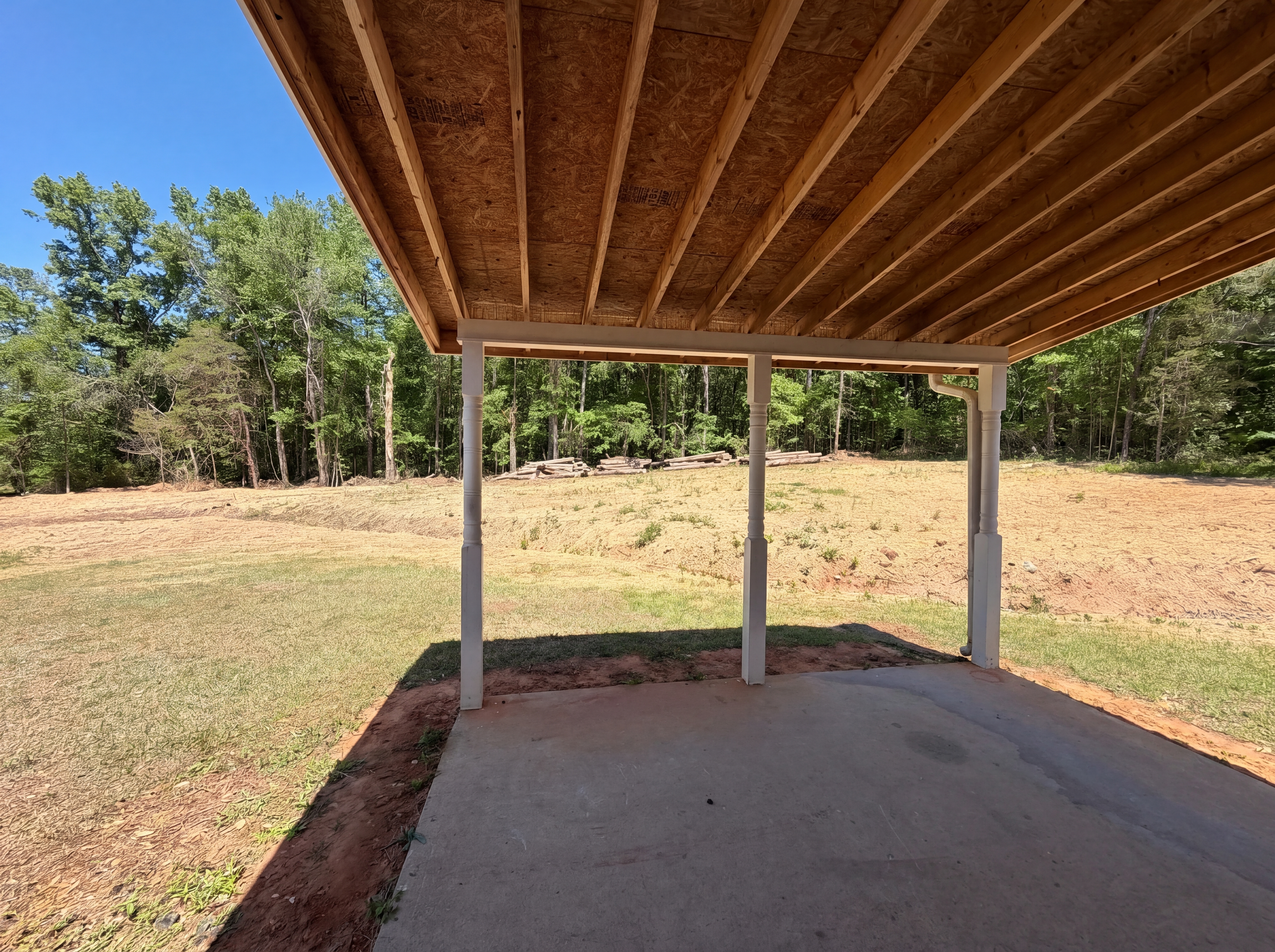 Photo 24 of 26 of 130 White Acres Dr, Stockbridge, GA