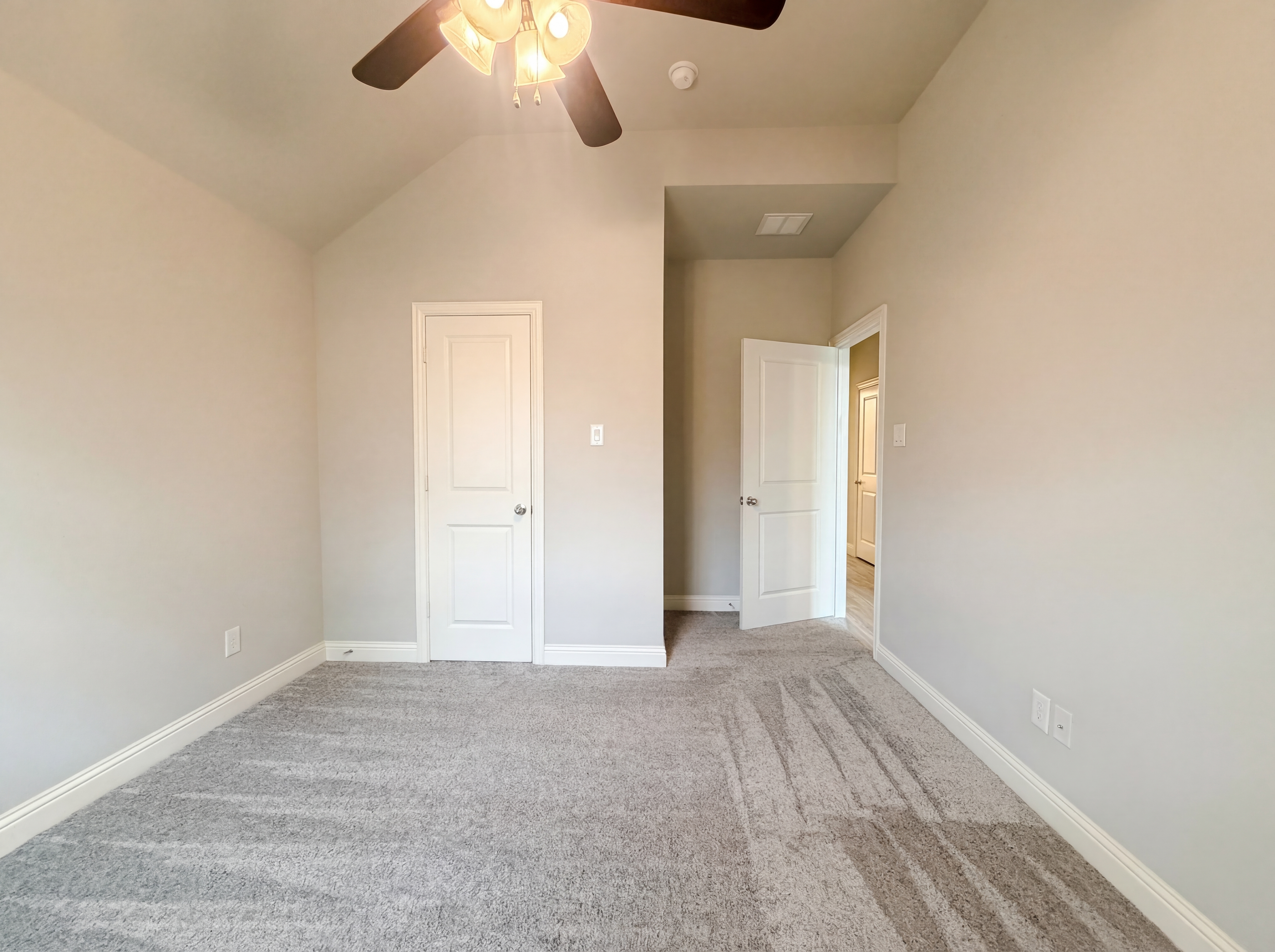 Photo 17 of 19 of 2613 Oak Blossom Dr, McKinney, TX