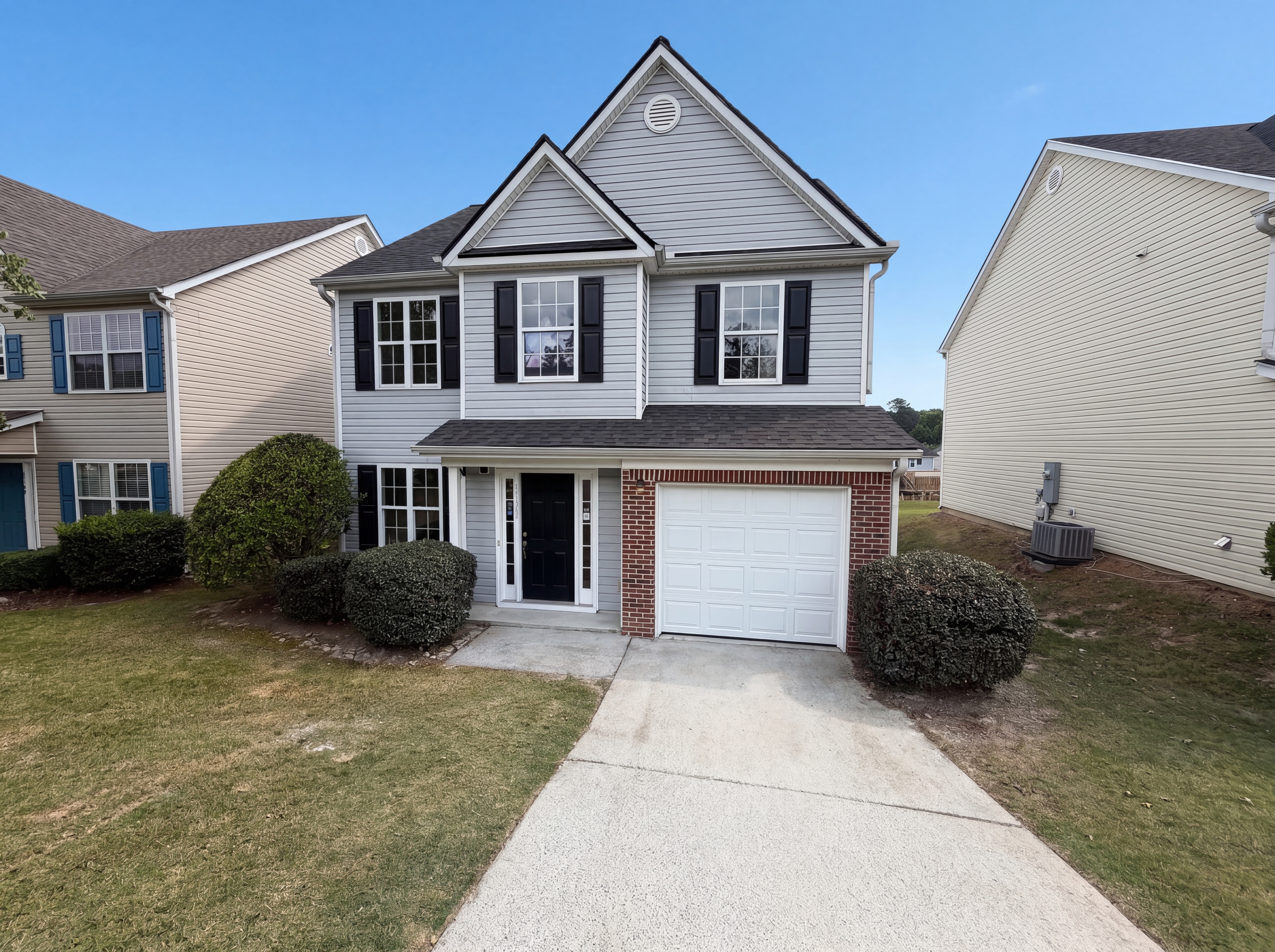 Photo 17 of 21 of 6126 Hickory Lane Dr, Union City, GA