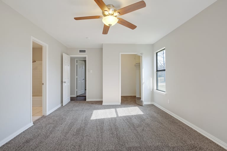 Photo 11 of 24 - 6113 Teton Dr, Mesquite, TX 75150