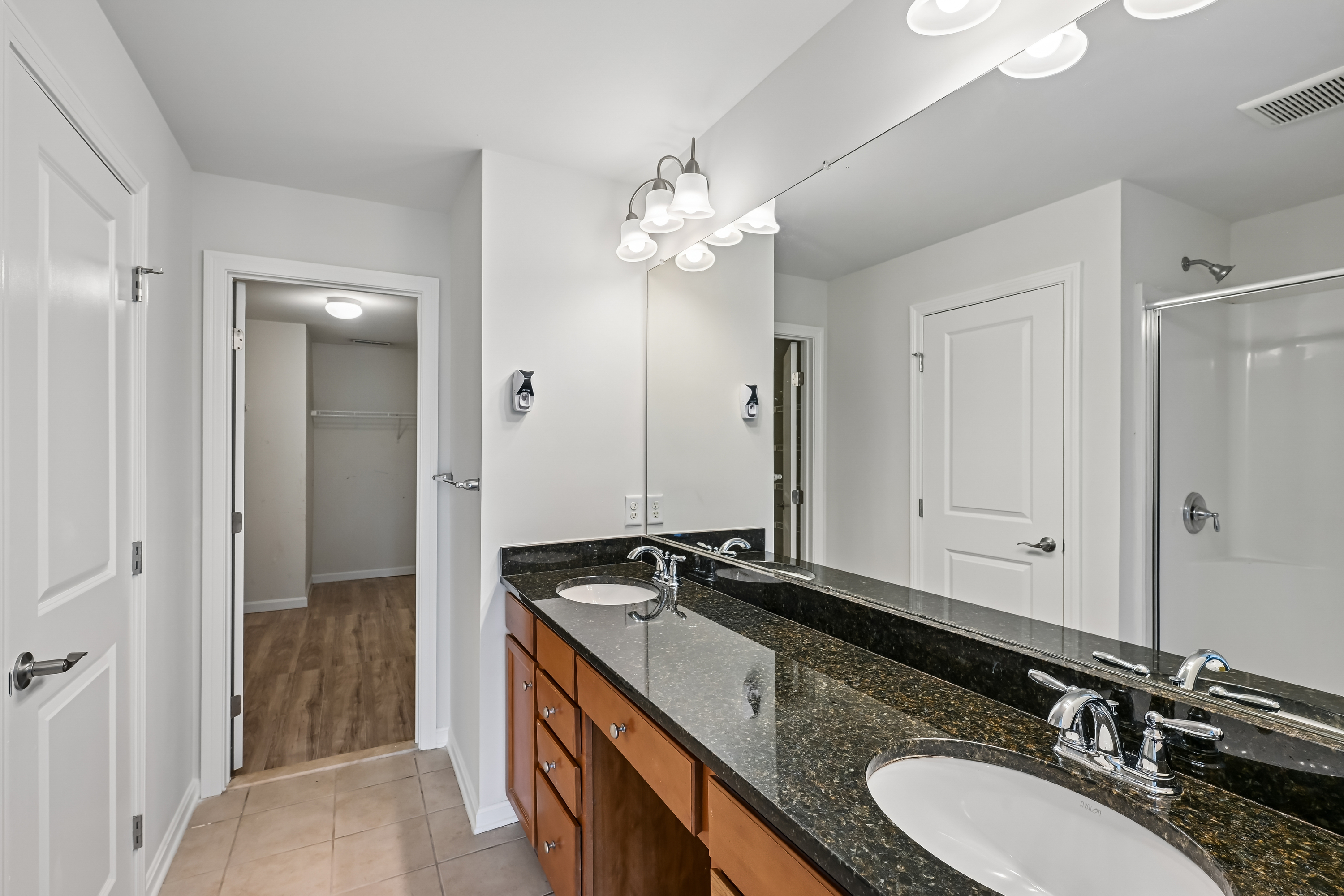 Photo 6 of 38 of 19 Crispwater Way, Hopkinton, MA