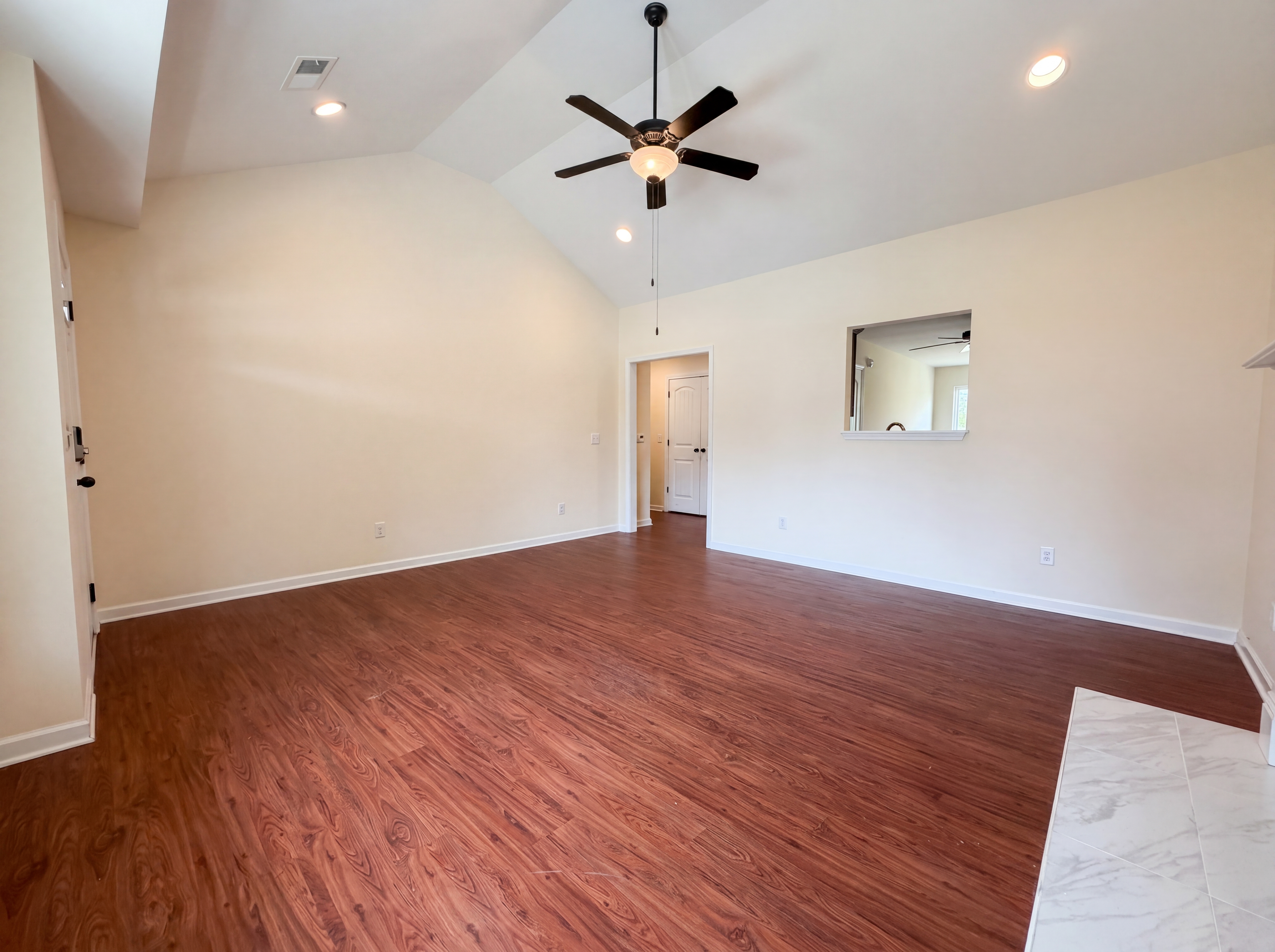 Photo 10 of 20 of 700 Magnolia Crest Ct, Odenville, AL