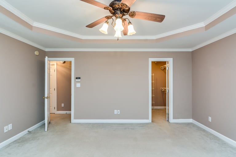 Photo 12 of 25 - 120 Brampton Cir, Clayton, NC 27527