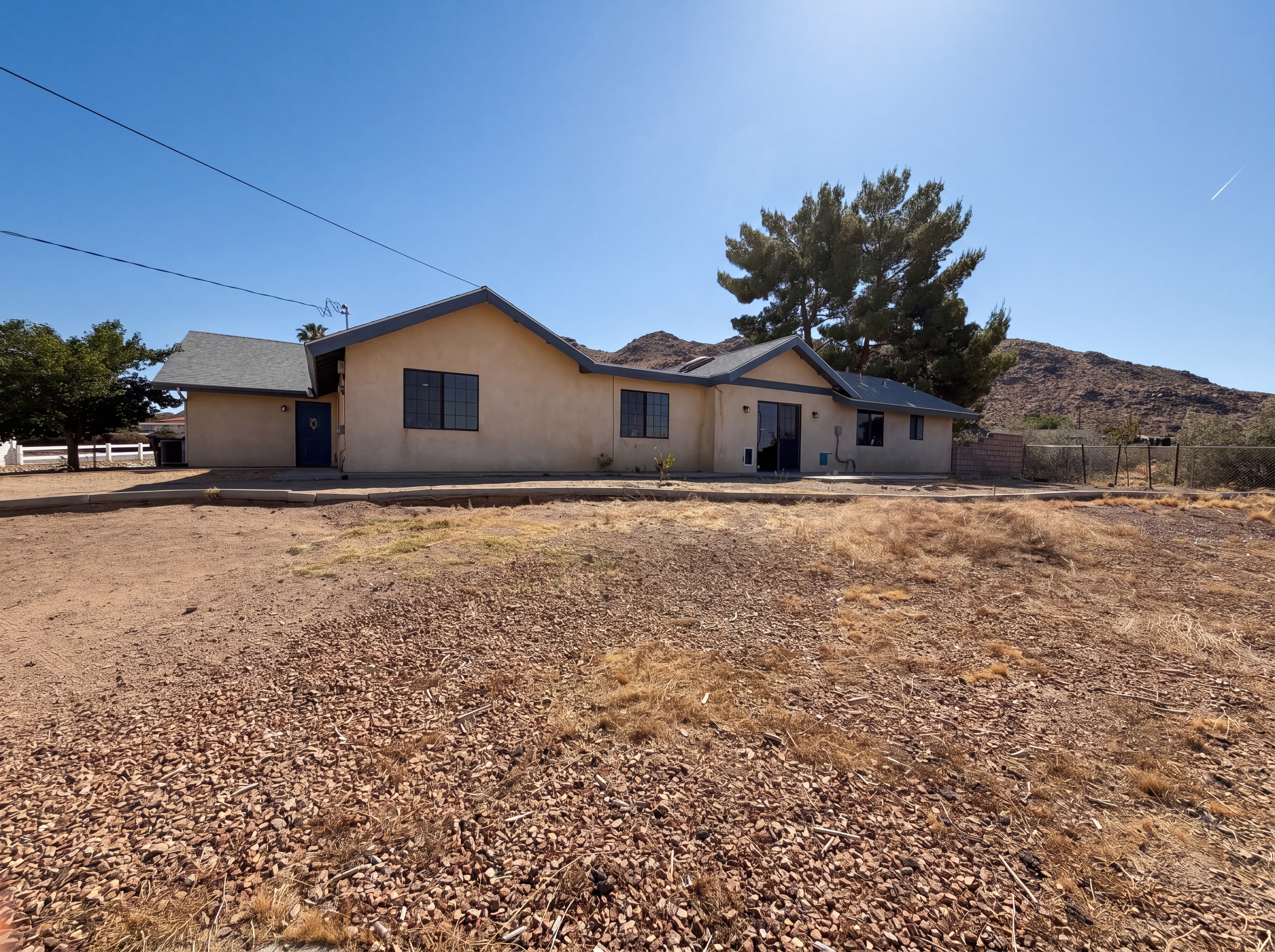 Photo 25 of 29 of 15852 Mandan Rd, Apple Valley, CA