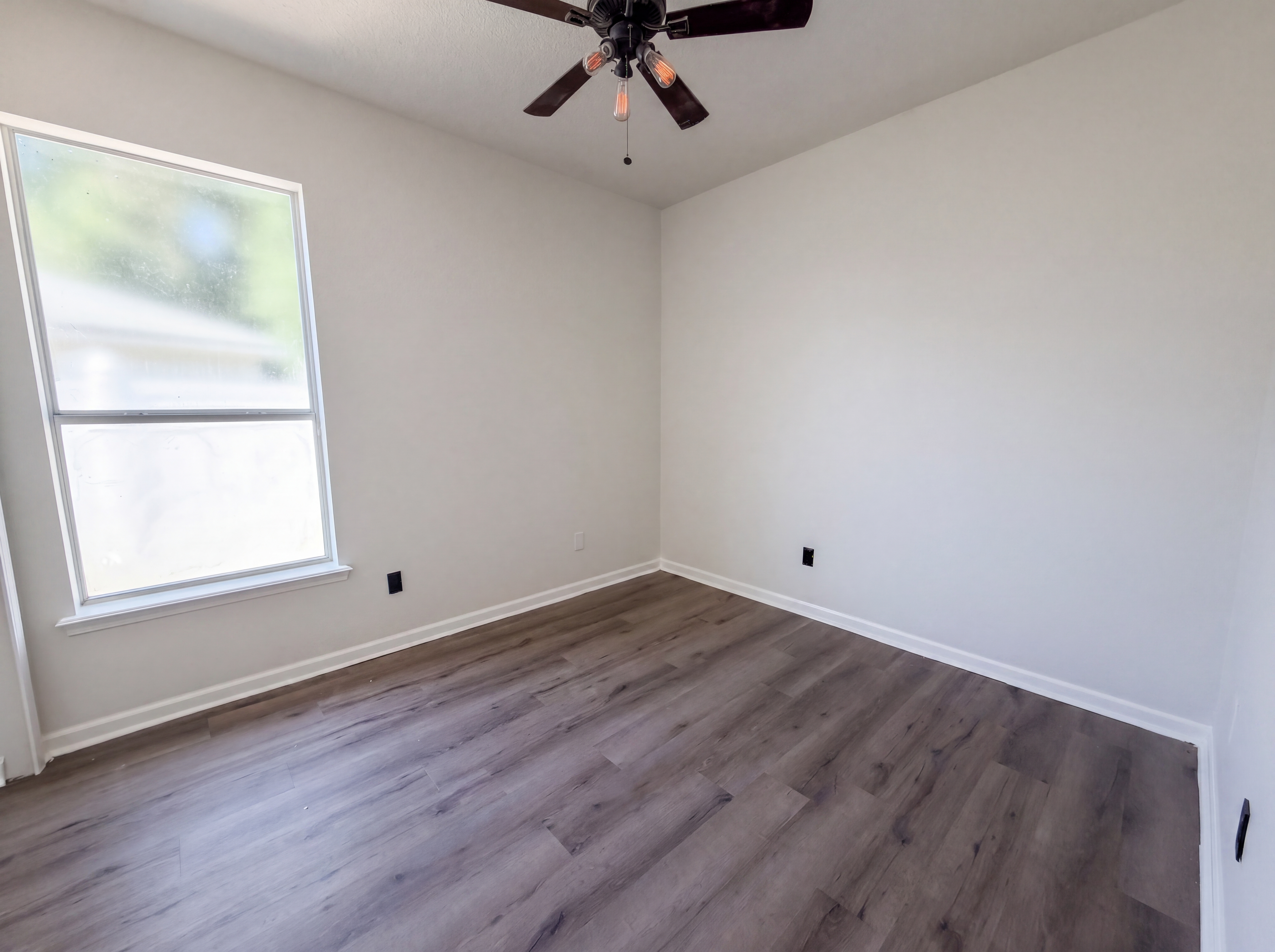 Photo 14 of 21 of 45168 Ingleham Cir, Callahan, FL