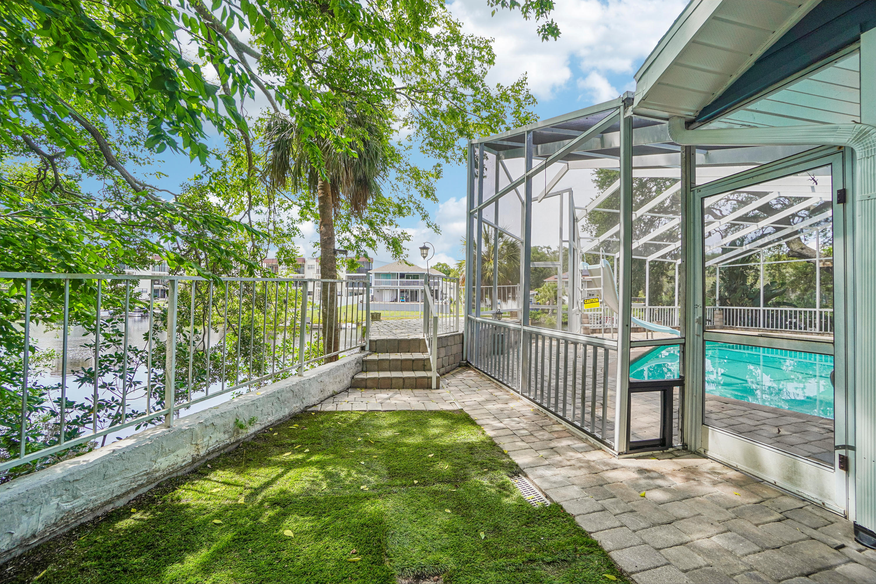 Photo 40 of 63 of 5609 Executive Dr, New Port Richey, FL