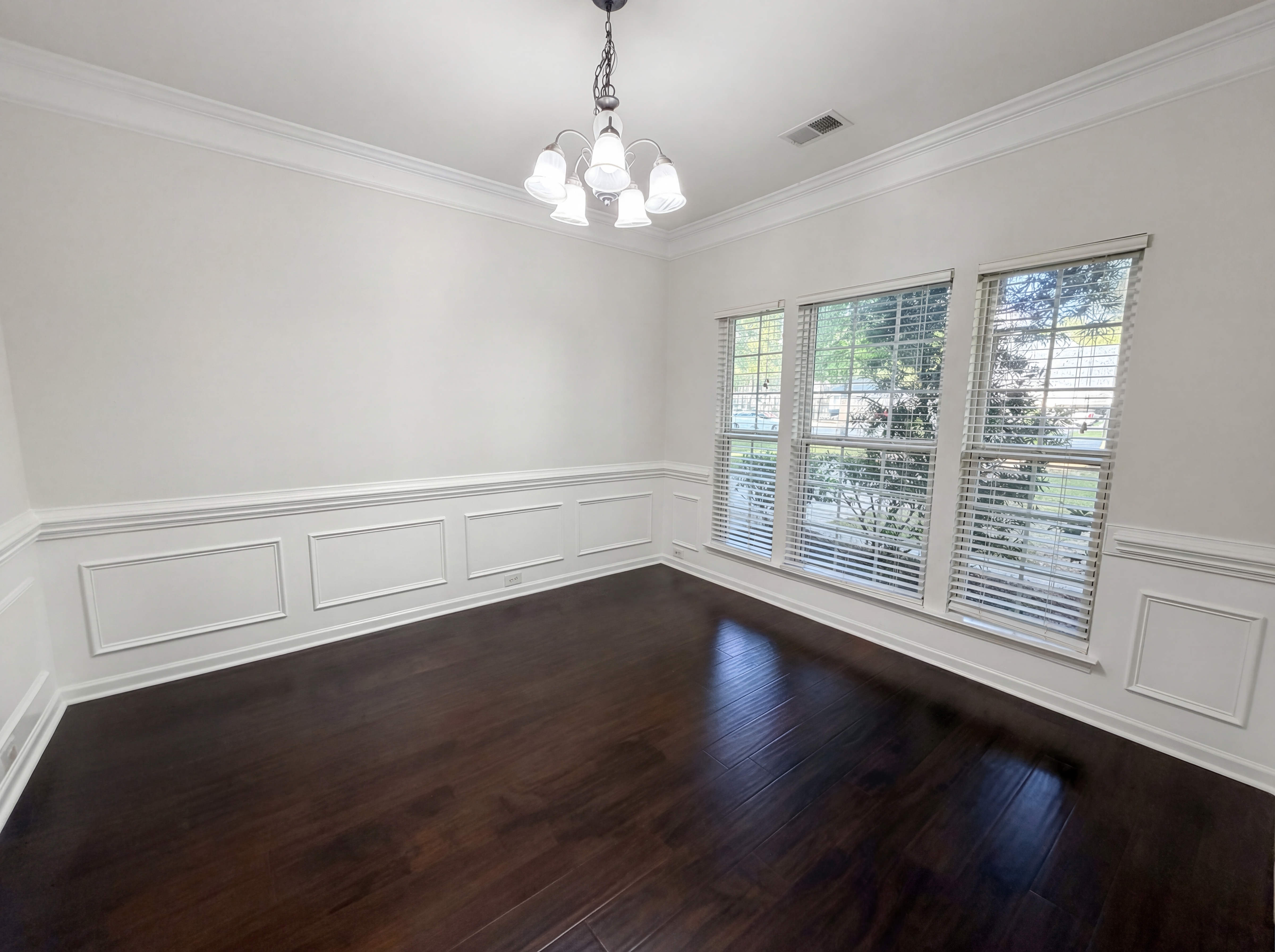 Photo 6 of 27 of 8692 Hickory Creek Ct, North Charleston, SC