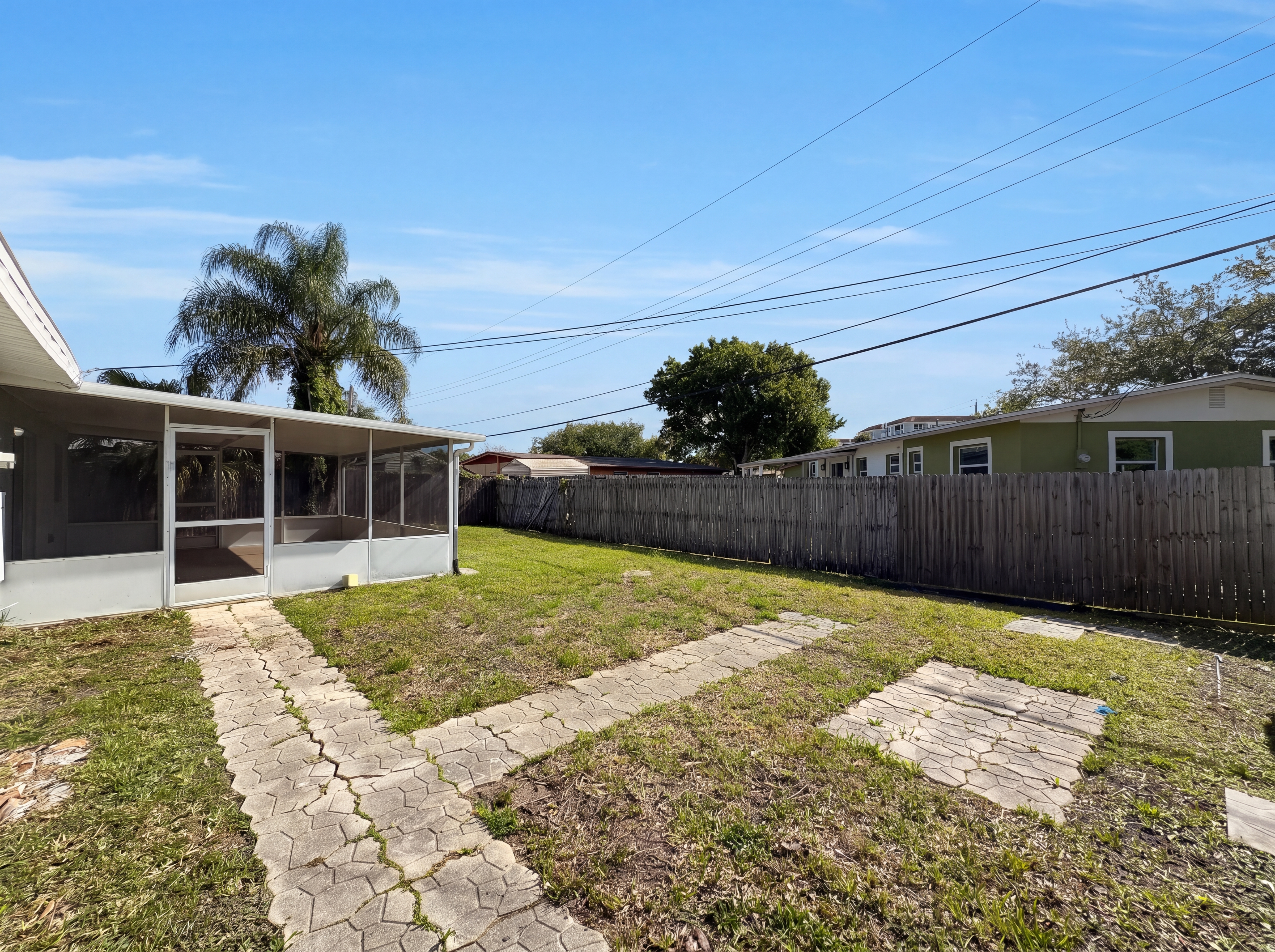 Photo 5 of 23 of 804 Hampton Way, Merritt Island, FL
