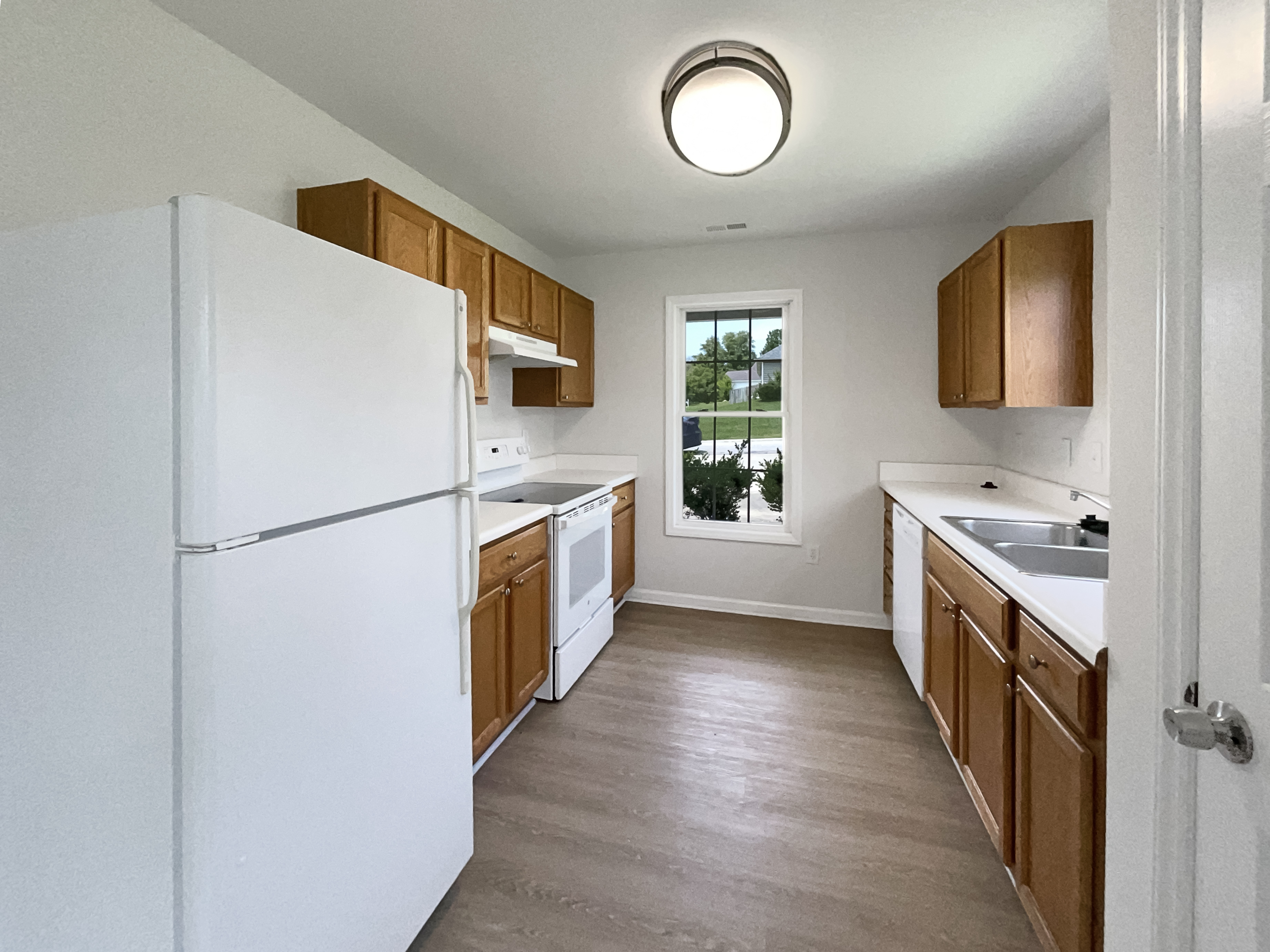 Photo 6 of 19 of 4025 Scofield Dr, Raleigh, NC