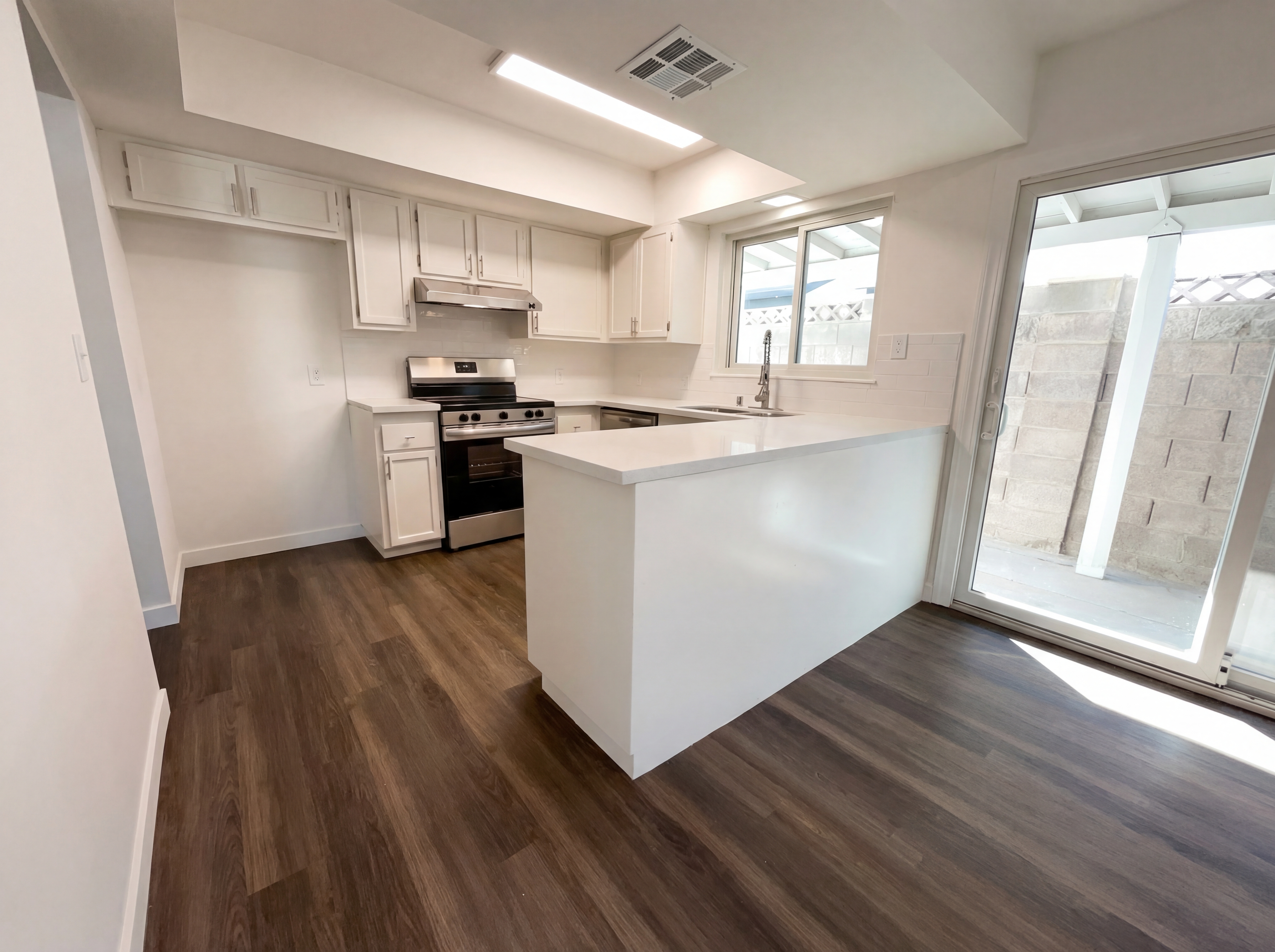 Photo 9 of 25 of 6478 Creston Ave, Las Vegas, NV