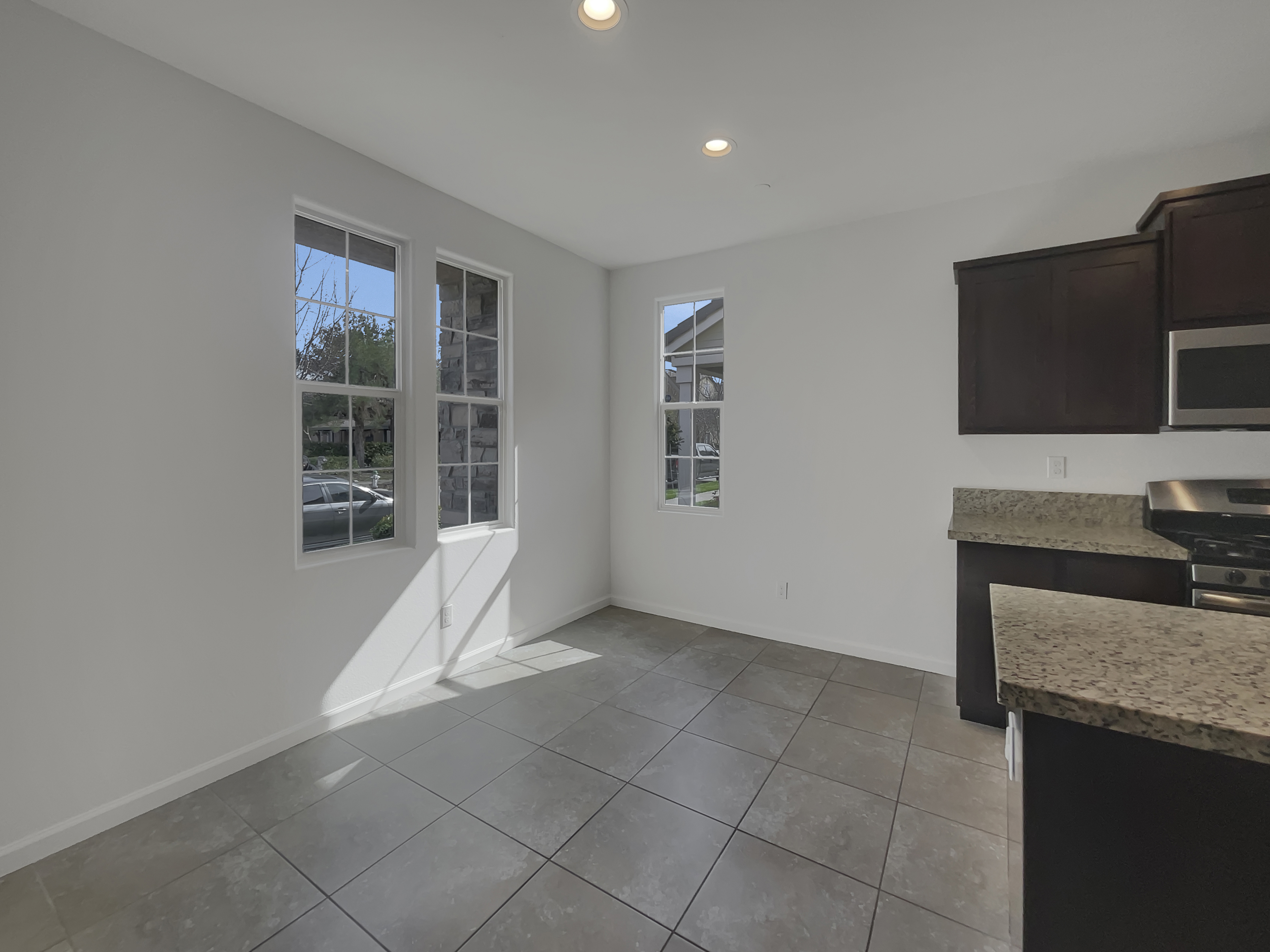 Photo 20 of 43 of 4579 Juneberry Dr, Sacramento, CA