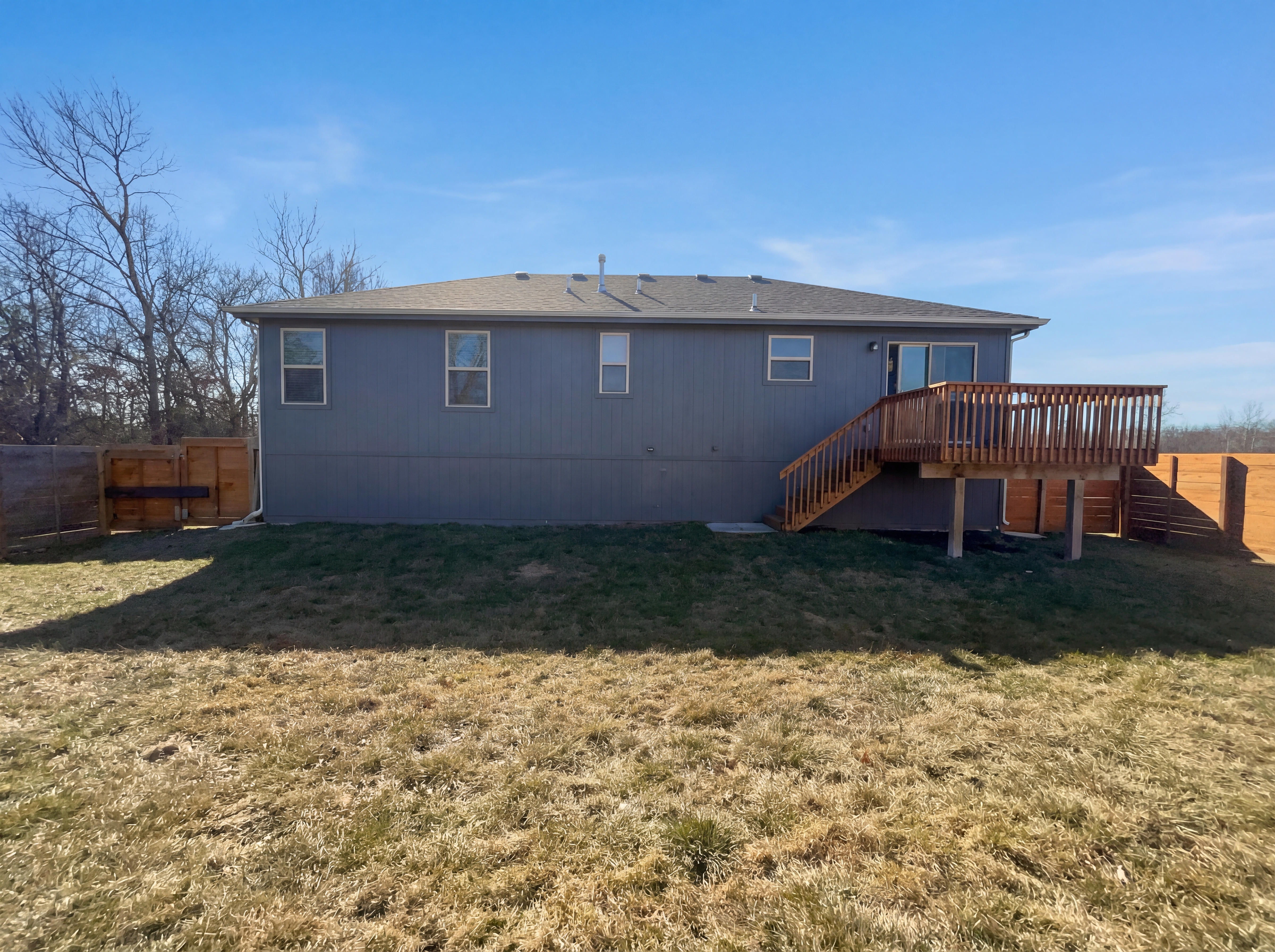 Photo 5 of 17 of 216 NE Greystone Way, Grain Valley, MO