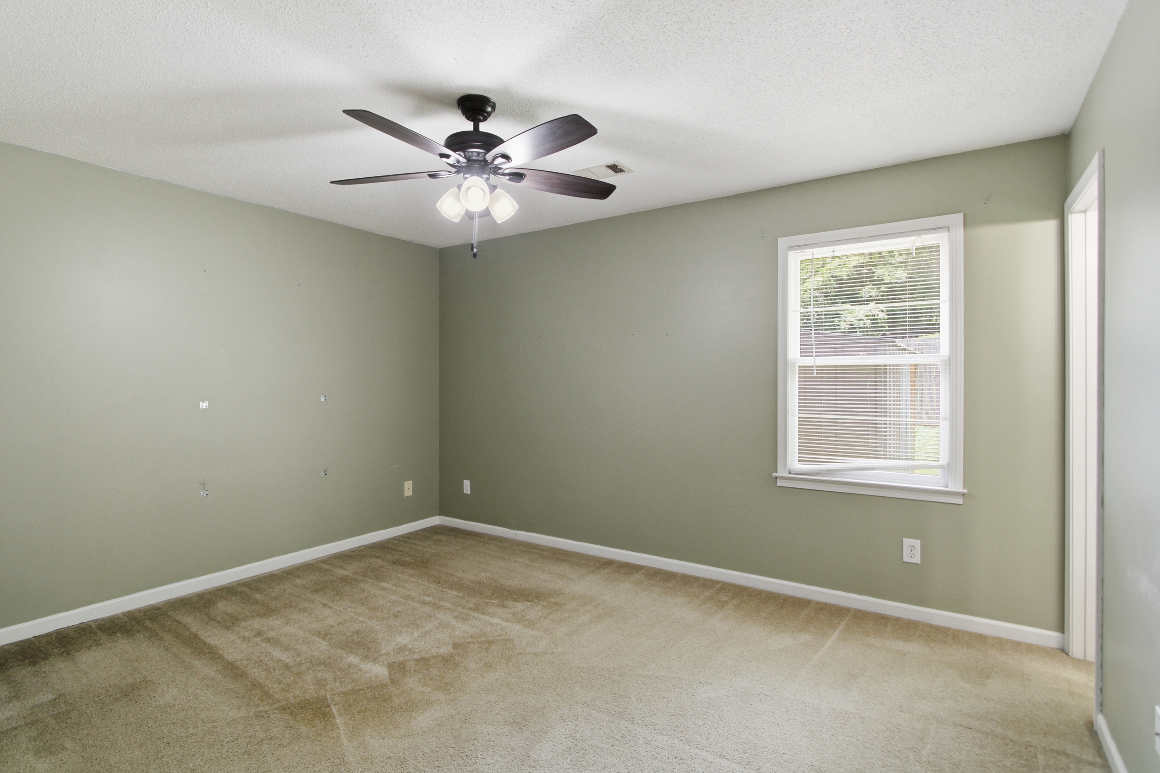 Photo 16 of 43 of 52 Echota Rd NE, Cartersville, GA