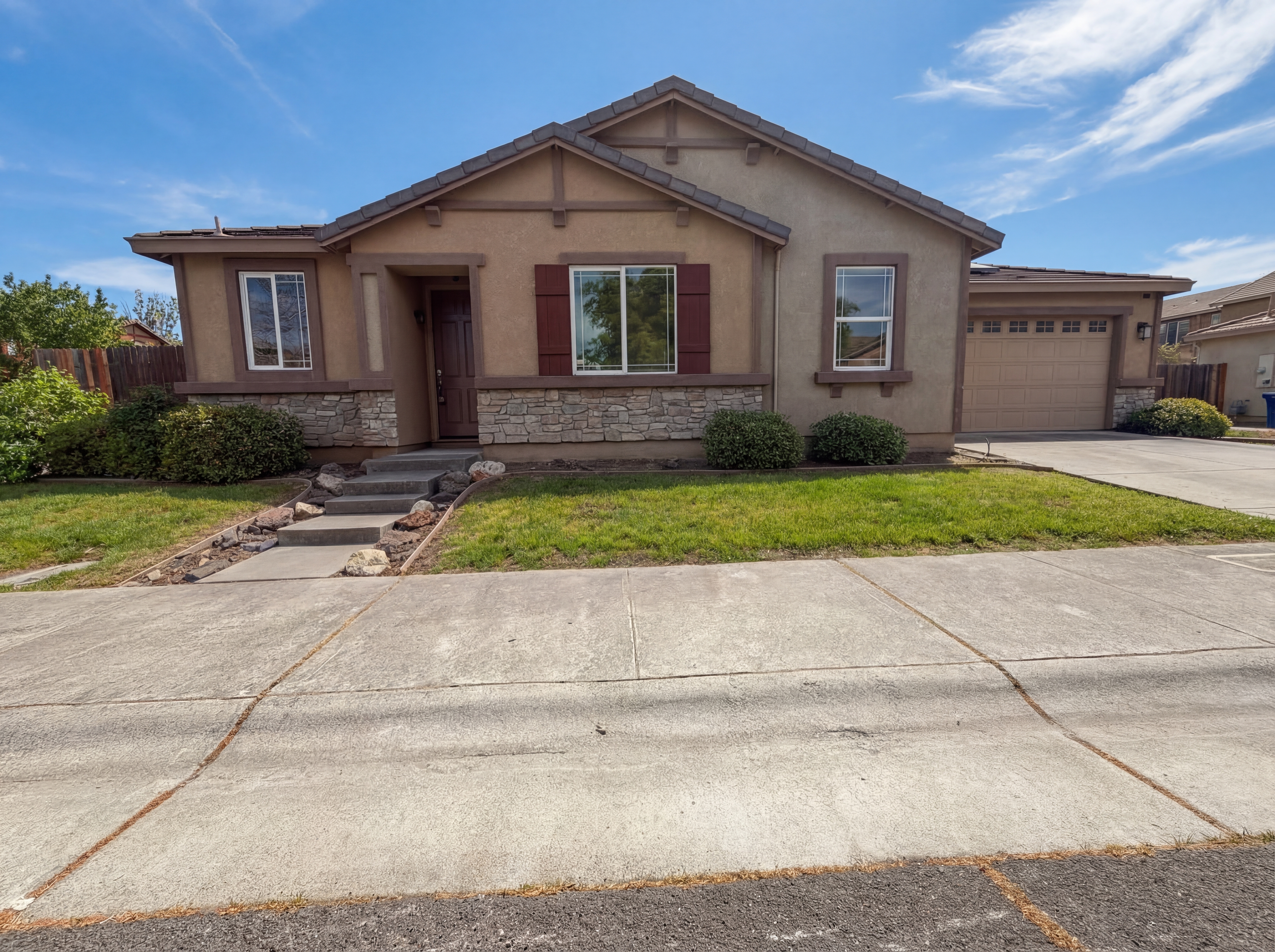 Photo 6 of 22 of 400 Caravaggio Cir, Sacramento, CA