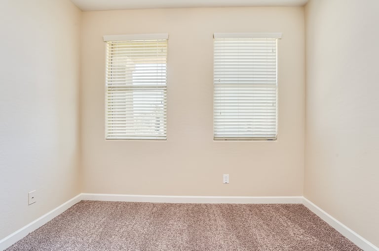 Photo 12 of 22 - 5031 E Iolite St, San Tan Valley, AZ 85143