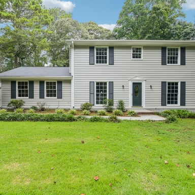 Property photo 1 of 714 Continental Dr