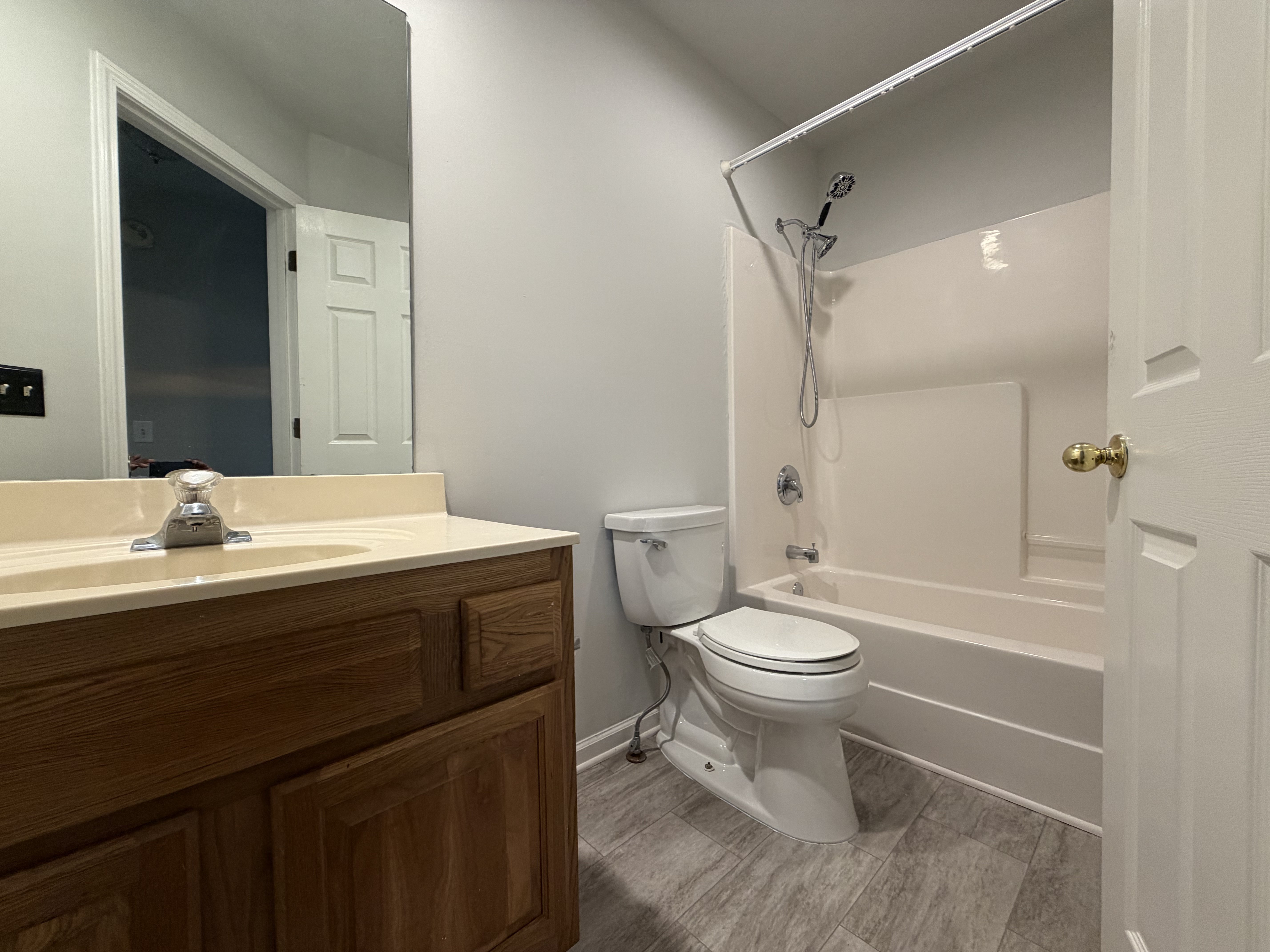 Photo 10 of 15 of 801 Marvin Layne Rd, Mount Juliet, TN