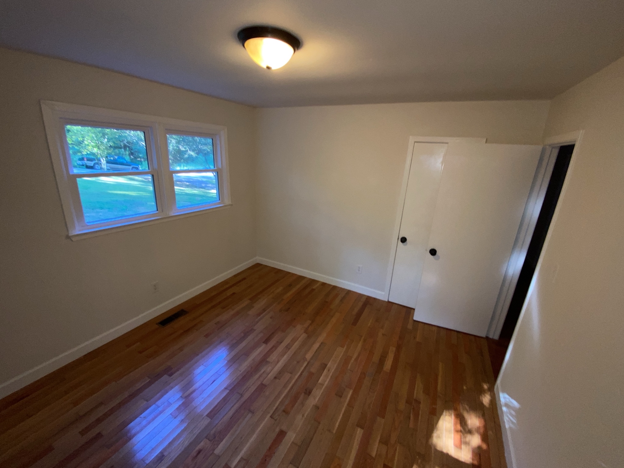 Photo 38 of 56 of 4676 Fairway Dr, Pinson, AL