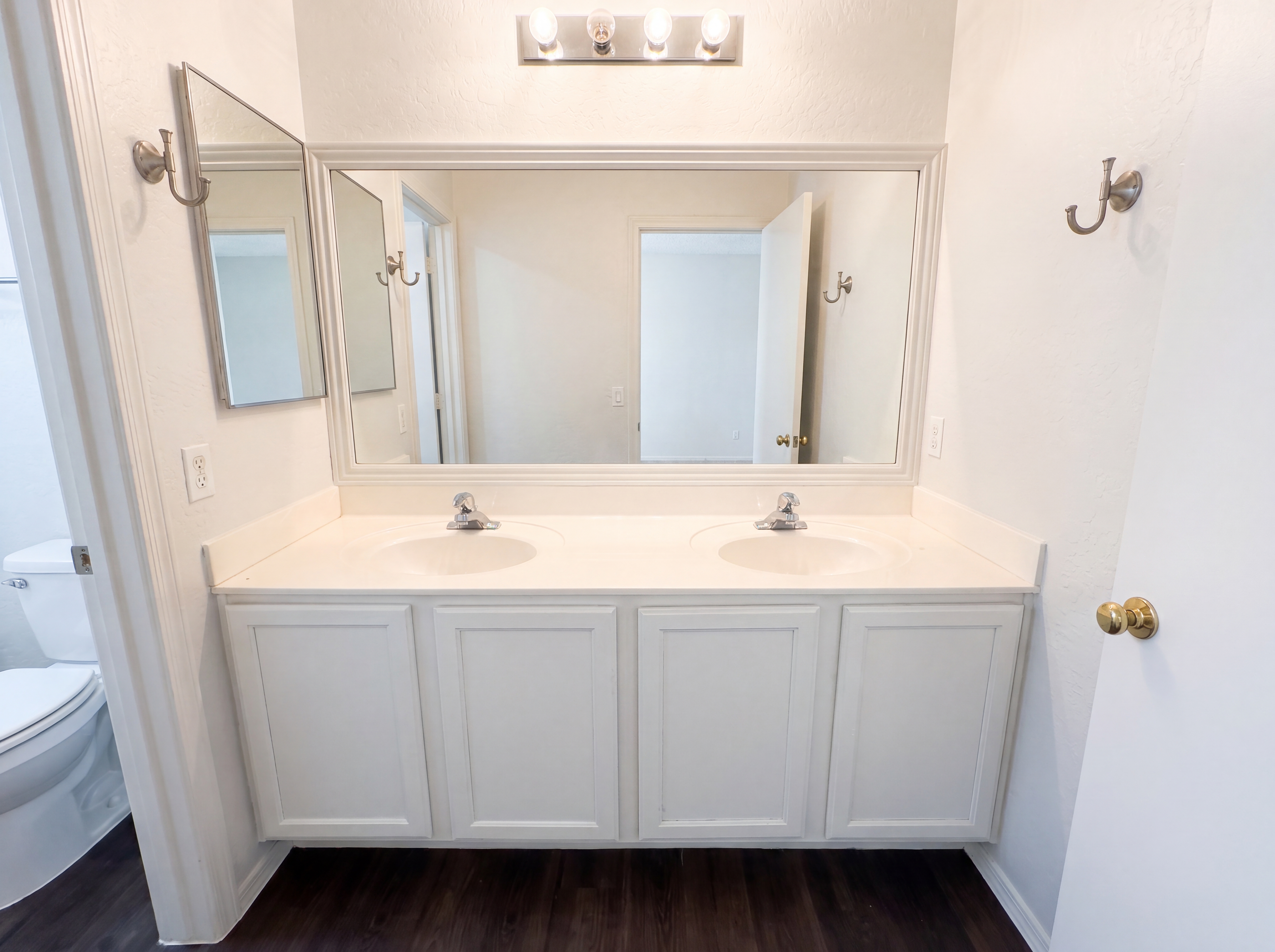 Photo 13 of 25 of 12421 W Windrose Dr, El Mirage, AZ