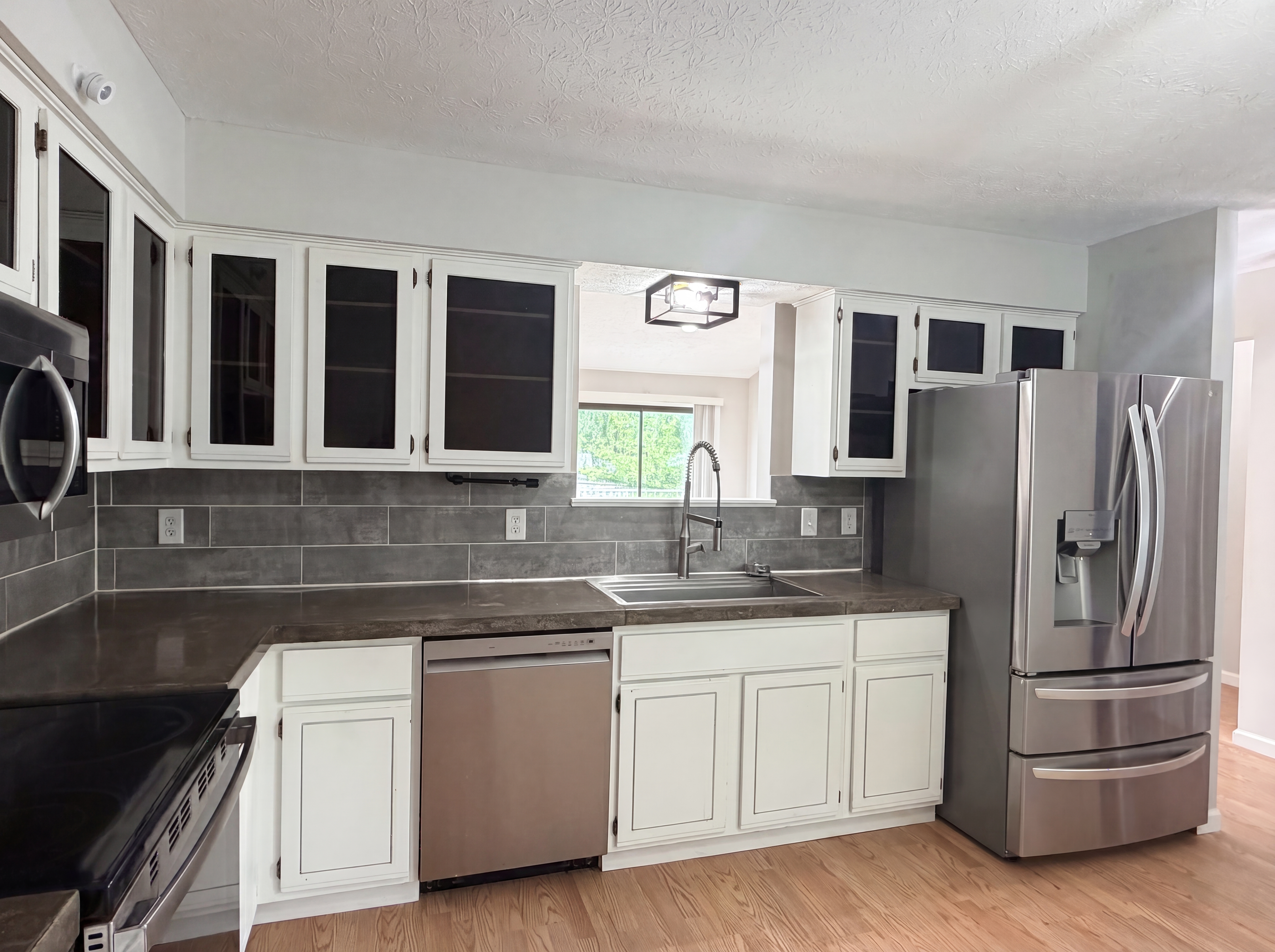 Photo 8 of 28 of 195 Brackbill Ct, Pickerington, OH