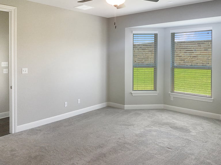 Photo 11 of 25 - 2645 Enza Dr, Round Rock, TX 78665