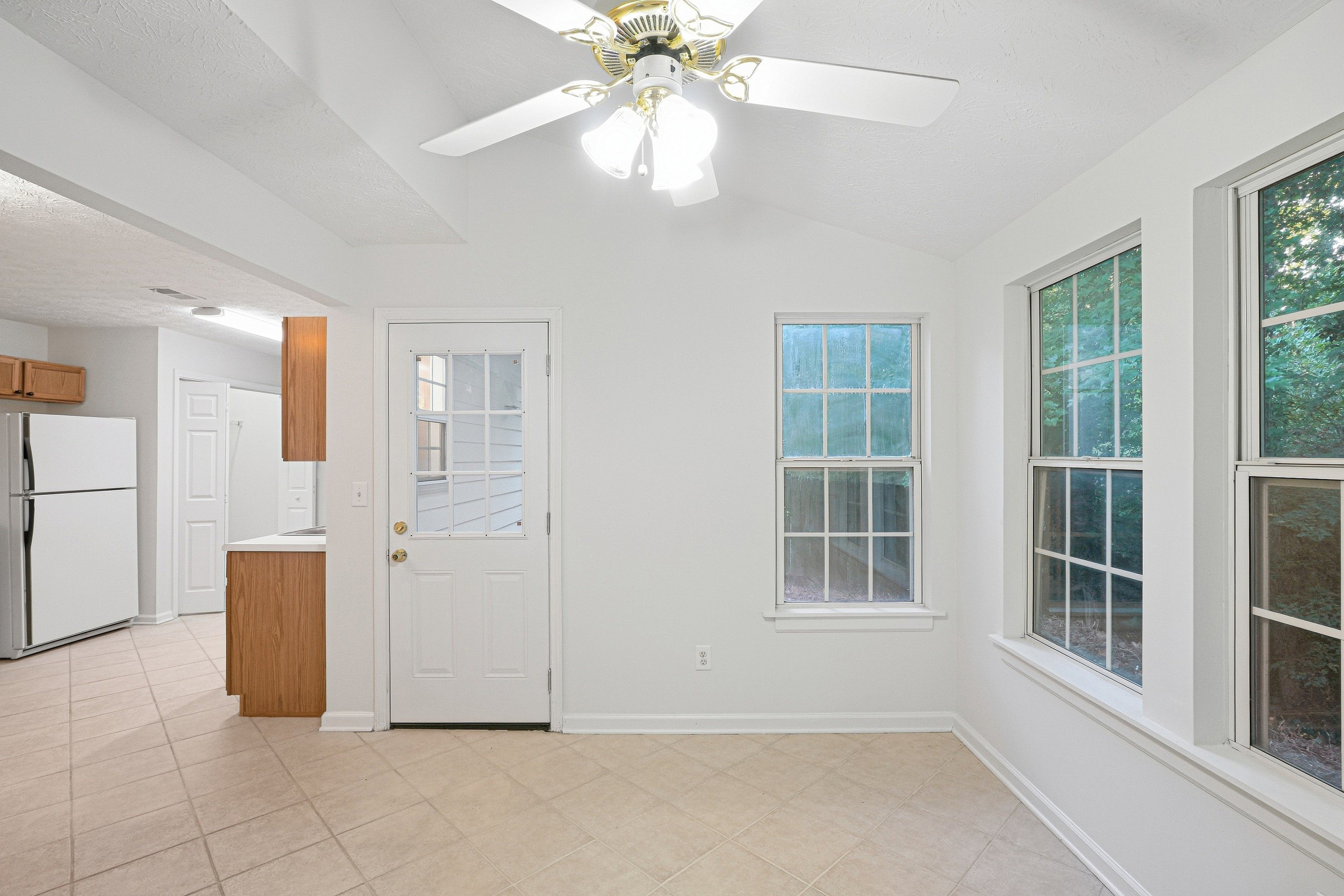 Photo 28 of 60 of 2492 Halcyon Way, Lawrenceville, GA